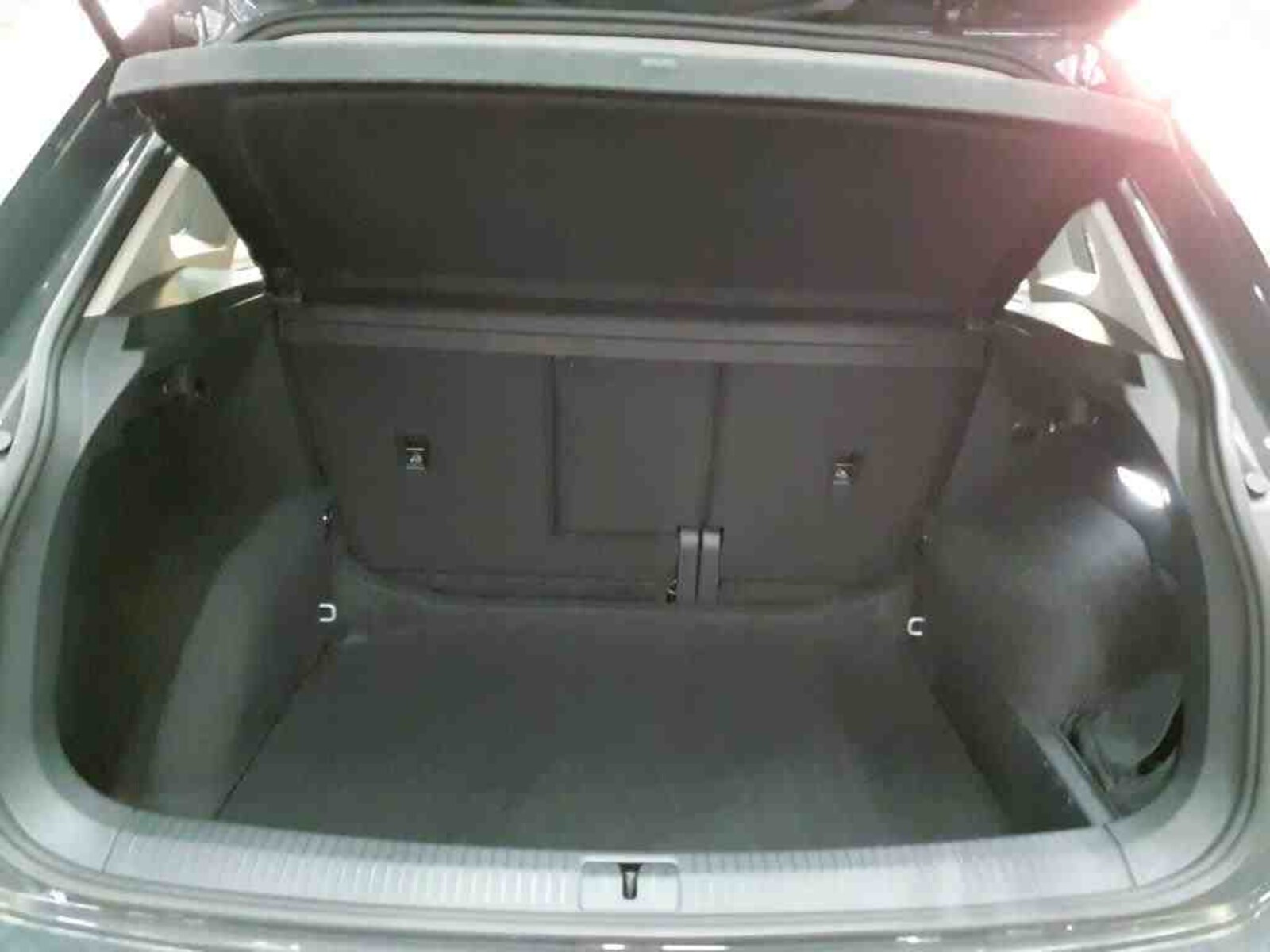 Volkswagen Tiguan – Bild 9