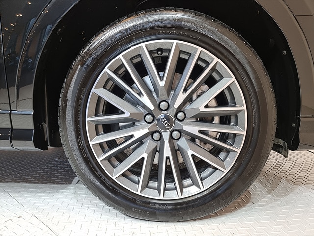 Audi Q3 40 TFSI quattro Premium 137 186 kW hp Tiptronic 6