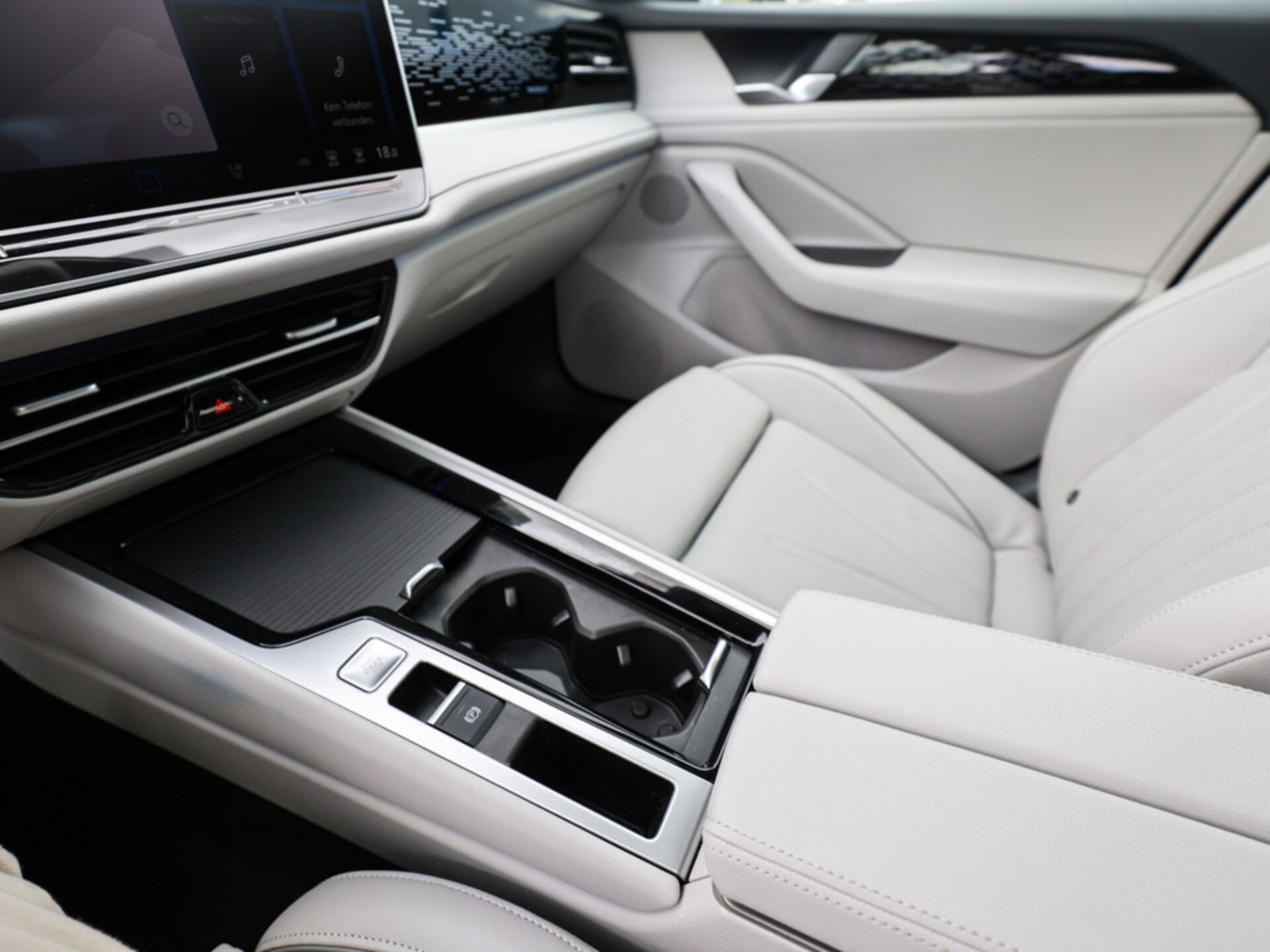 Volkswagen Passat Elegance