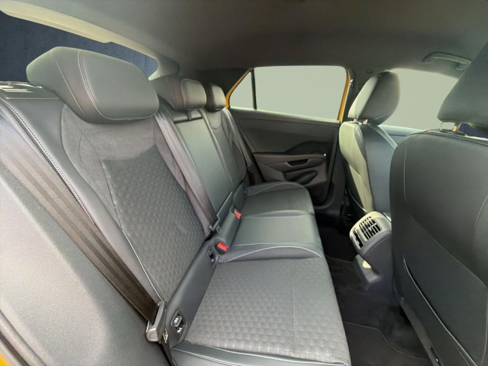 Volkswagen T-Roc – Bild 16