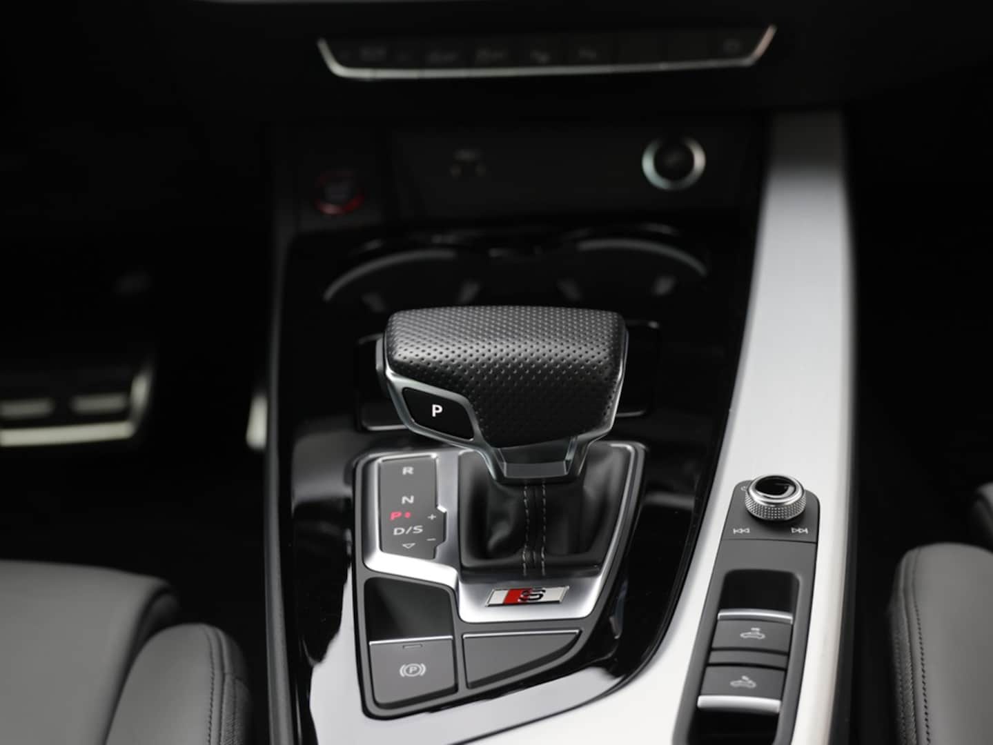 Bild über Audi S5 Cabriolet TFSI quattro tiptronic - für weitere Informationen kontaktieren Sie den Audi Partner
