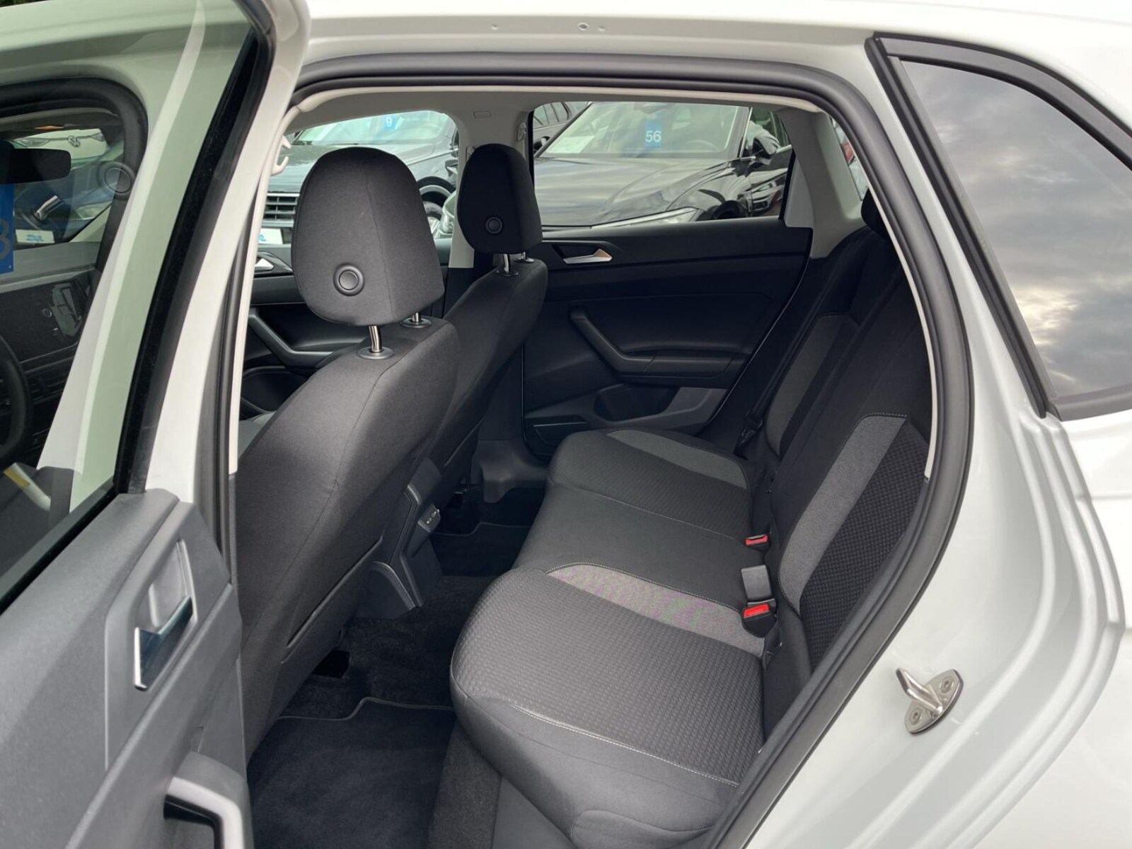 Volkswagen Polo – Bild 8