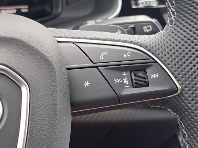 2026 Audi SQ8 Premium Plus - Photo 16
