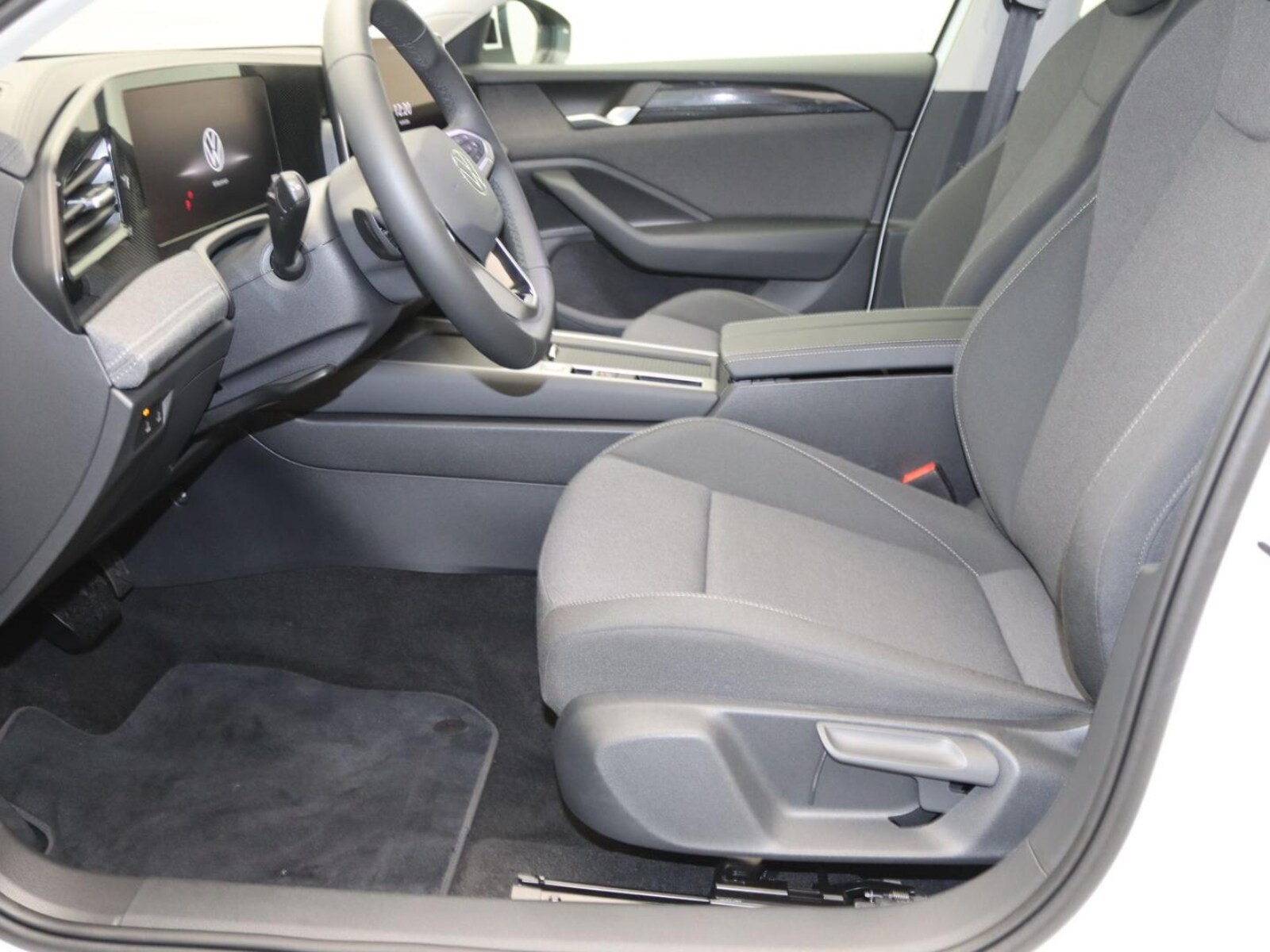 Volkswagen Passat – Bild 14