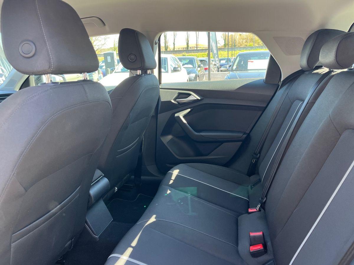 Image about Audi A1 Sportback Design 25 TFSI 70 kW (95 ch) 5 vitesses