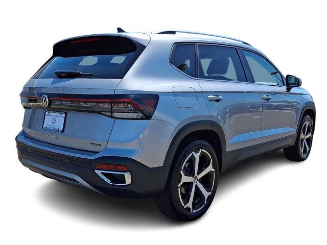 2025 Volkswagen Taos
