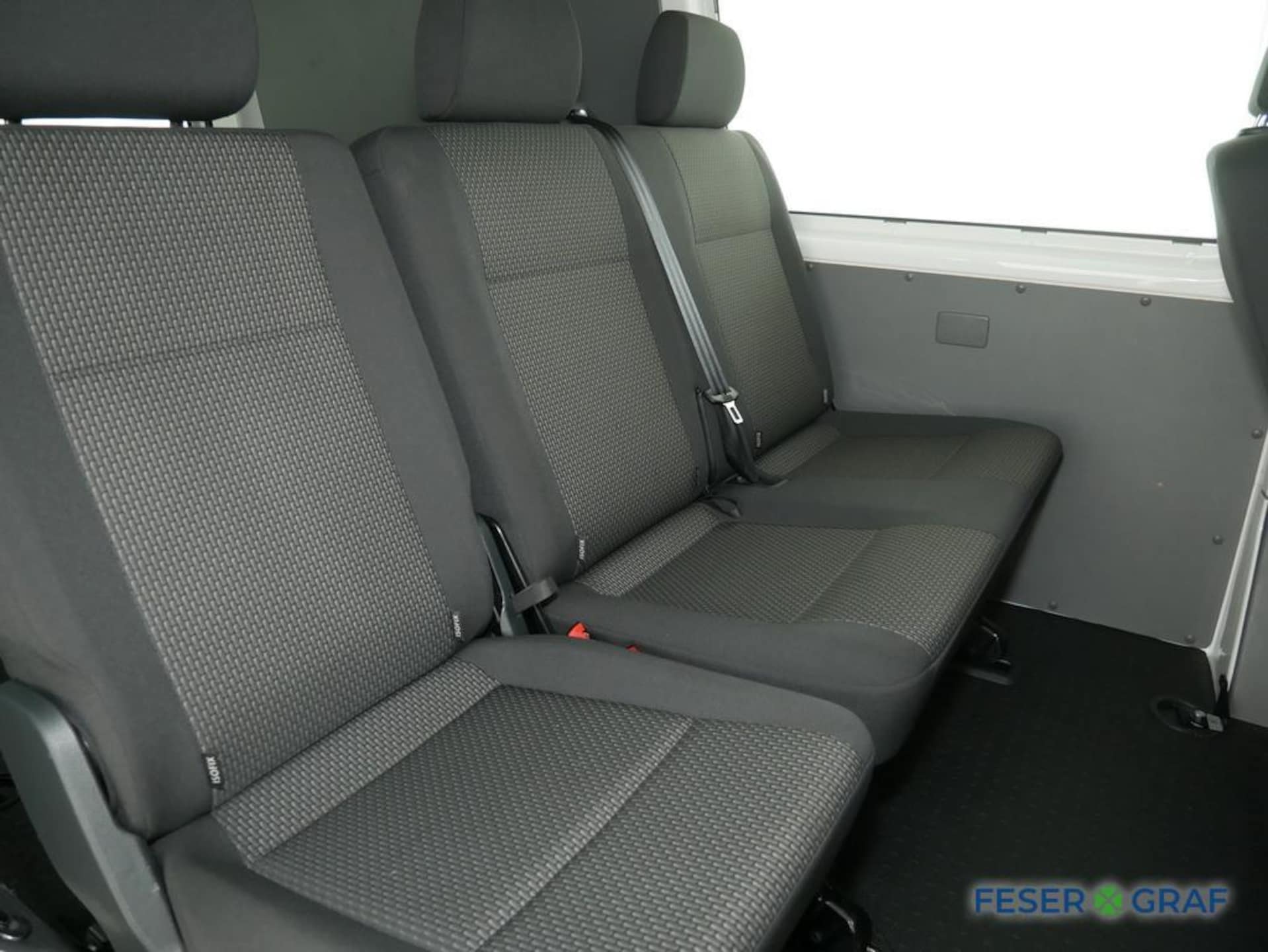 Volkswagen T6.1 Transporter Kombi langer Radstand