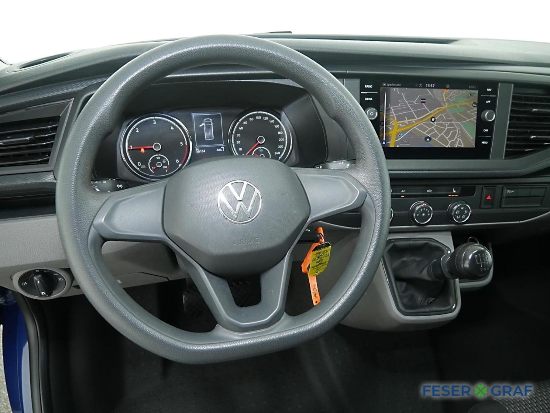 Volkswagen T6.1 Transporter Kasten langer Radstand
