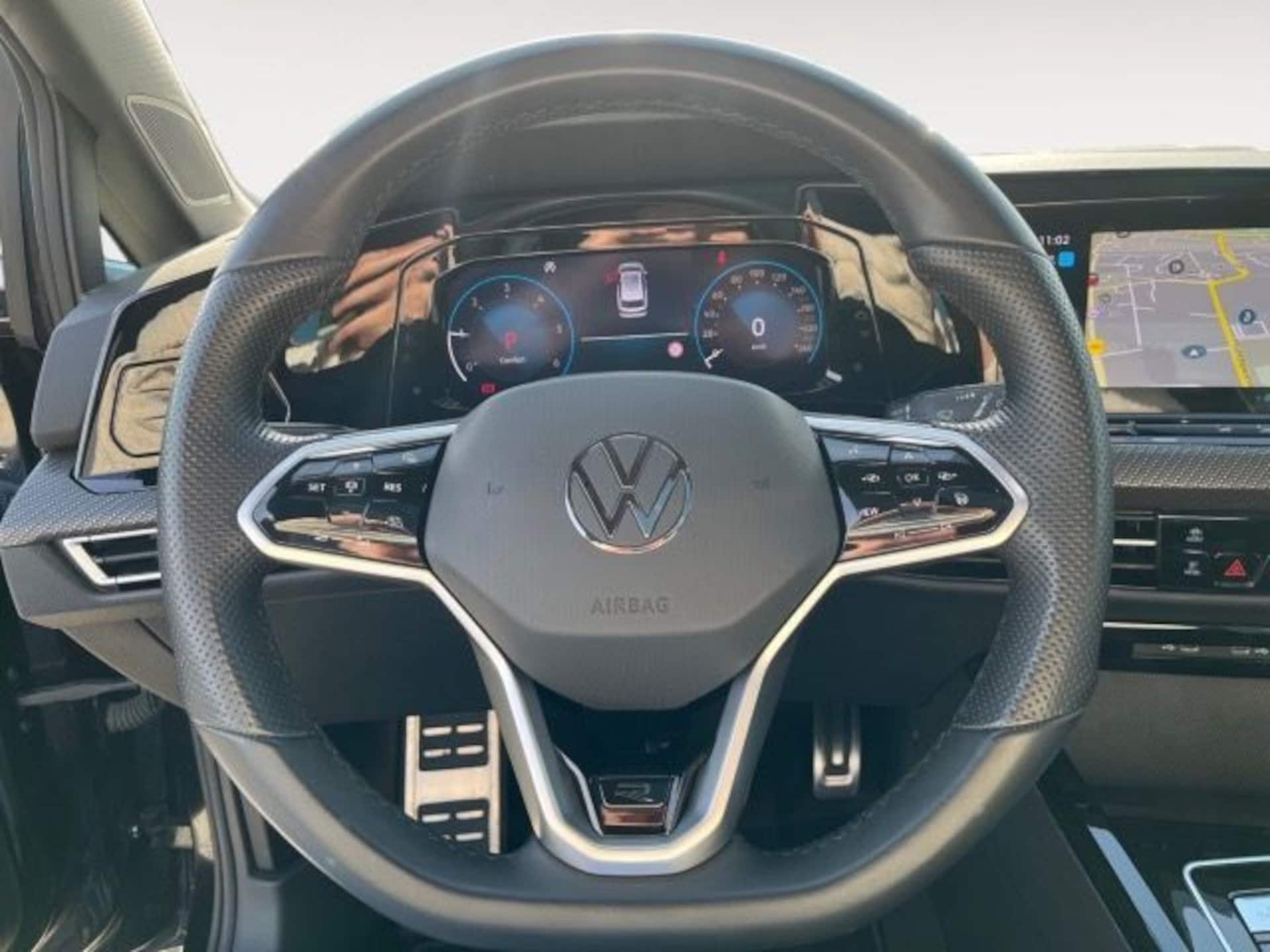 Volkswagen Golf Variant R-Line
