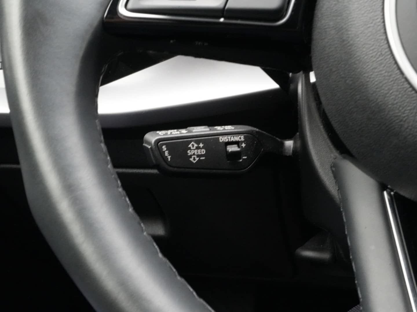 Bild über Audi A3 Sportback TFSI e 40 TFSI e S tronic - für weitere Informationen kontaktieren Sie den Audi Partner
