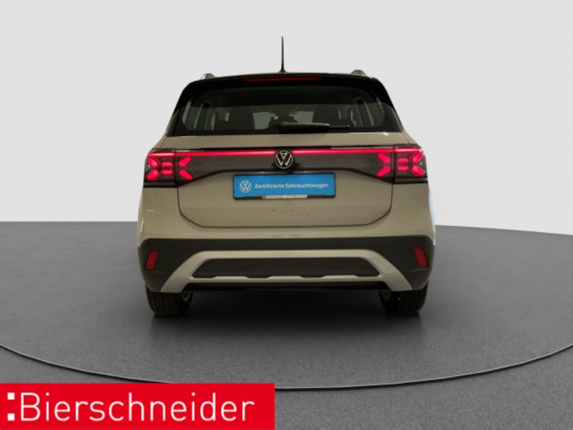 Volkswagen T-Cross Life