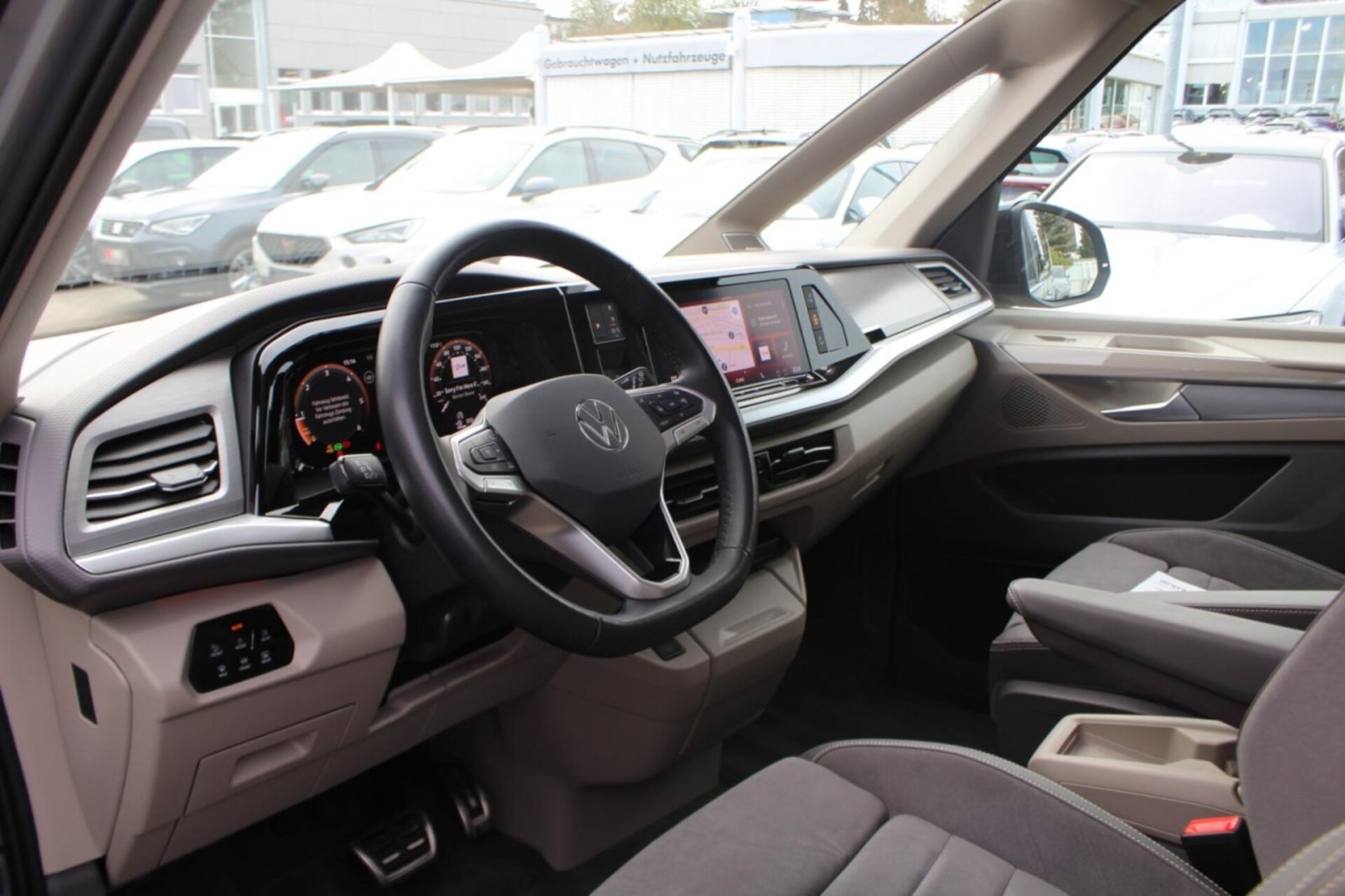 Volkswagen Multivan Langversion Style