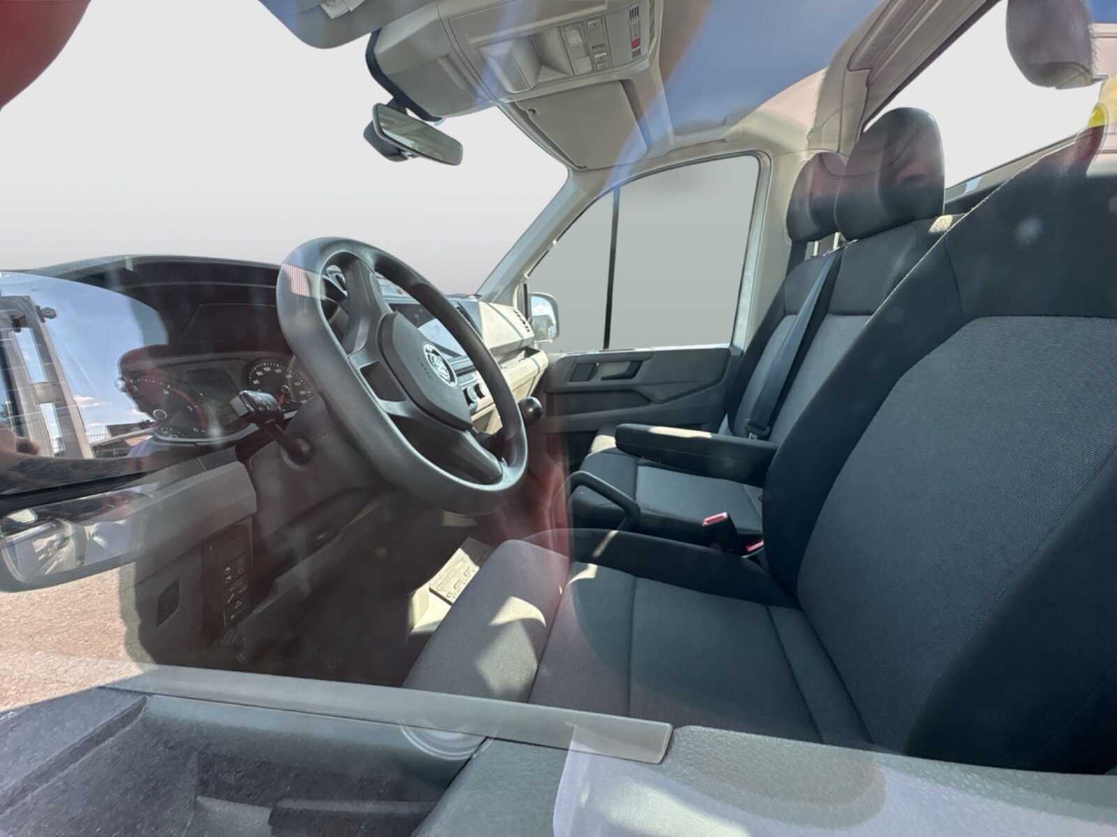 Volkswagen Crafter Einzelkabine langer Radstand – Bild 7