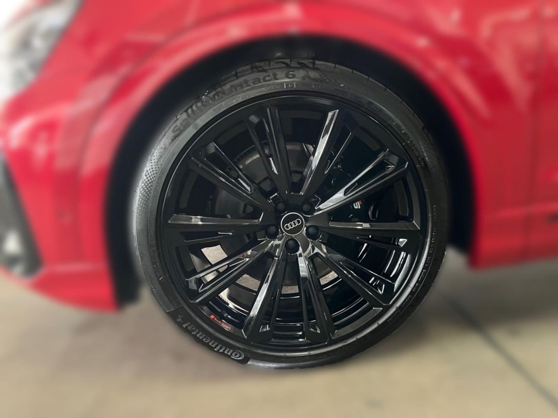 Audi SQ8 SUV