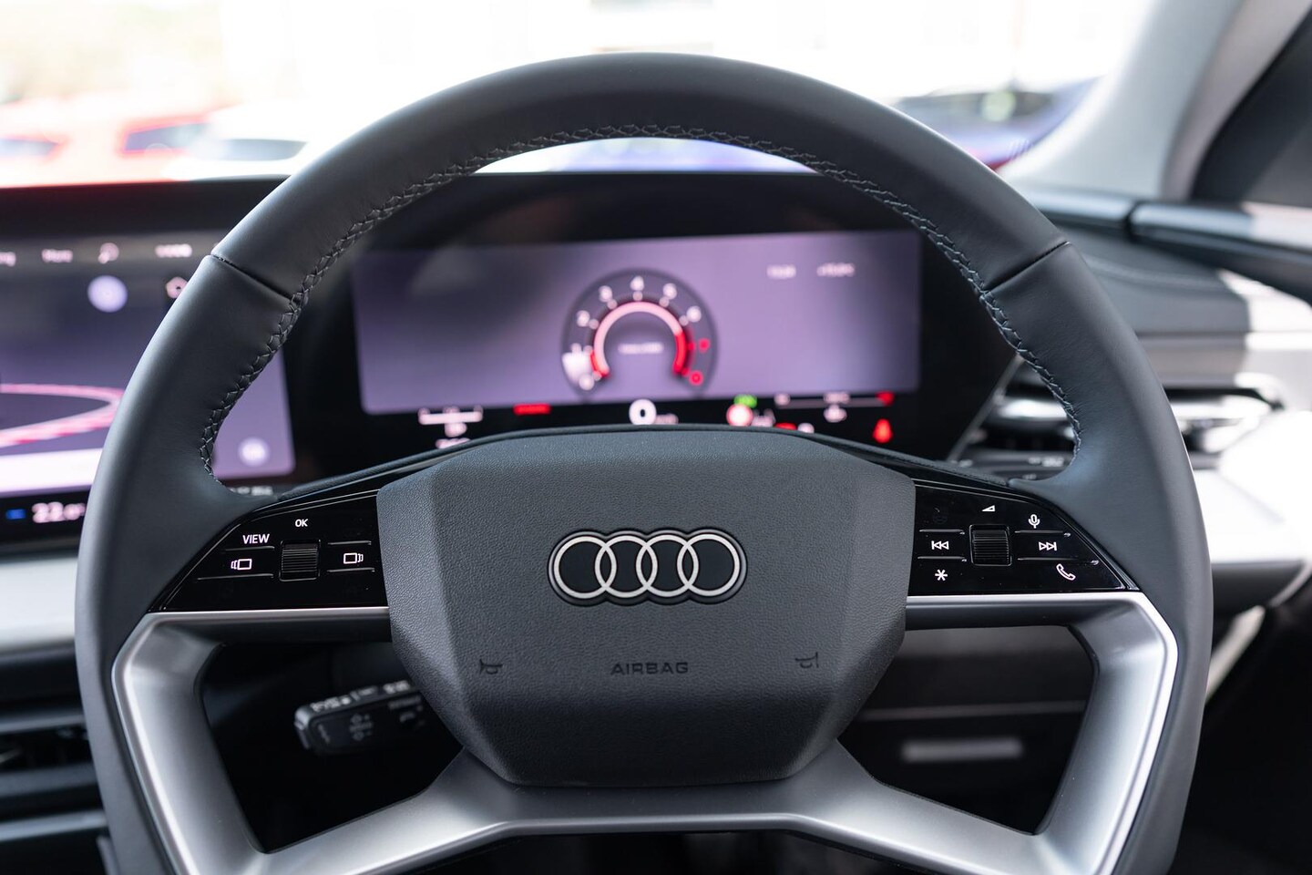Image about Audi Q5 SUV TFSI S tronic