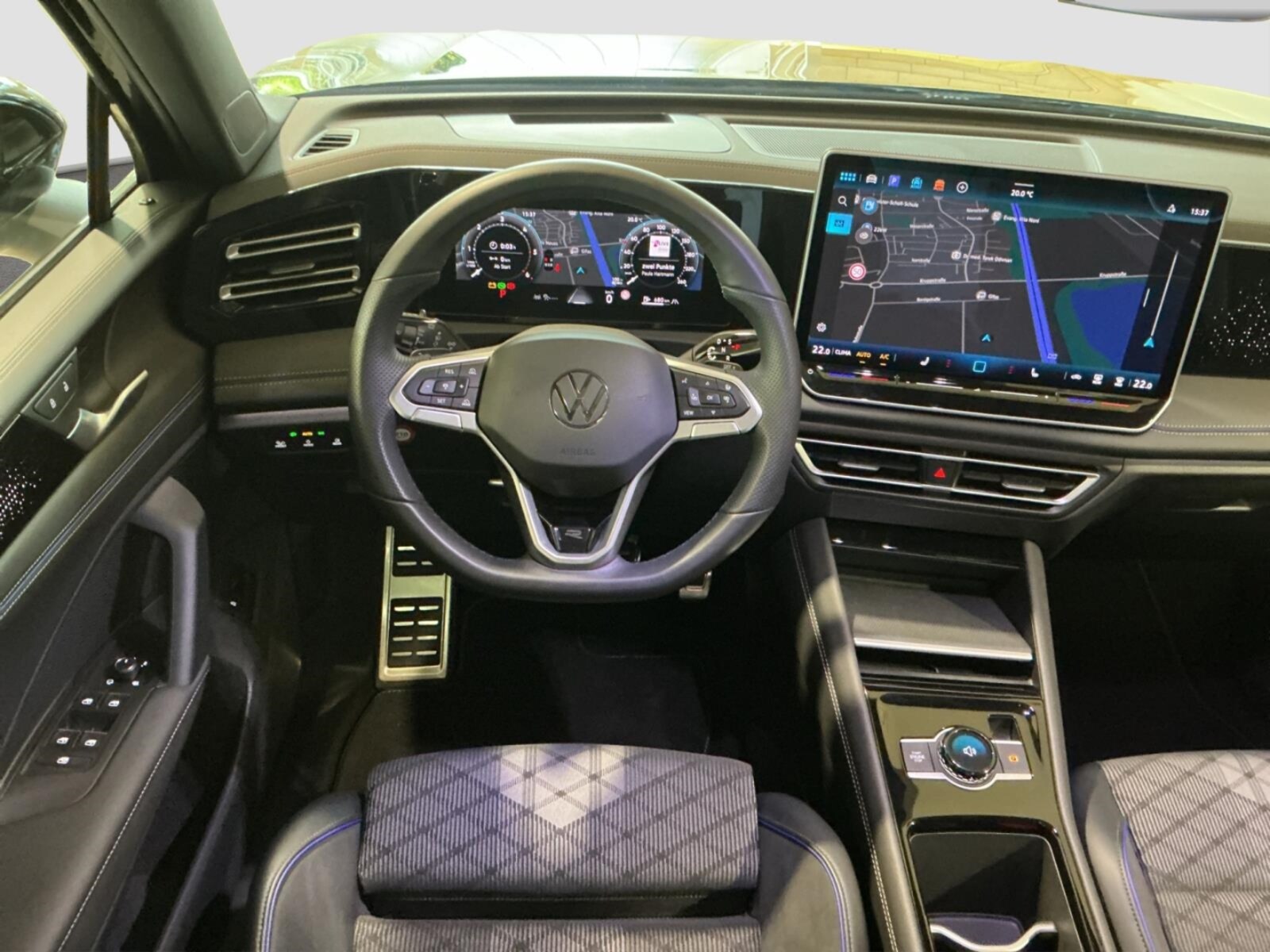 Volkswagen Tiguan – Bild 12