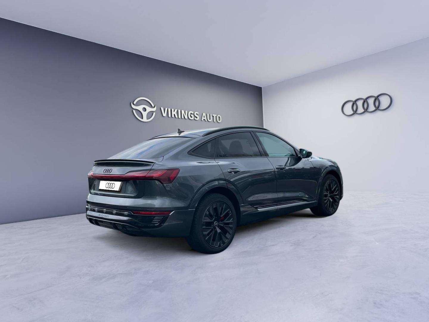 Image about Audi Q8 Sportback e-tron S line 55 e-tron quattro 300,00 kW