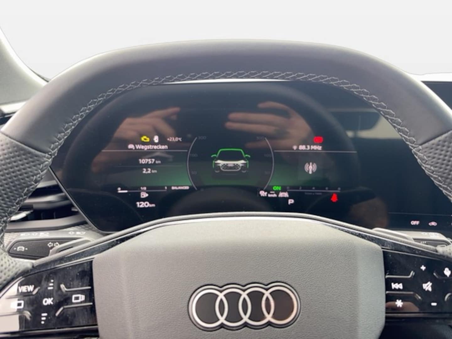 Bild über Audi Q5 Sportback TFSI quattro 150 kW S tronic - für weitere Informationen kontaktieren Sie den Audi Partner
