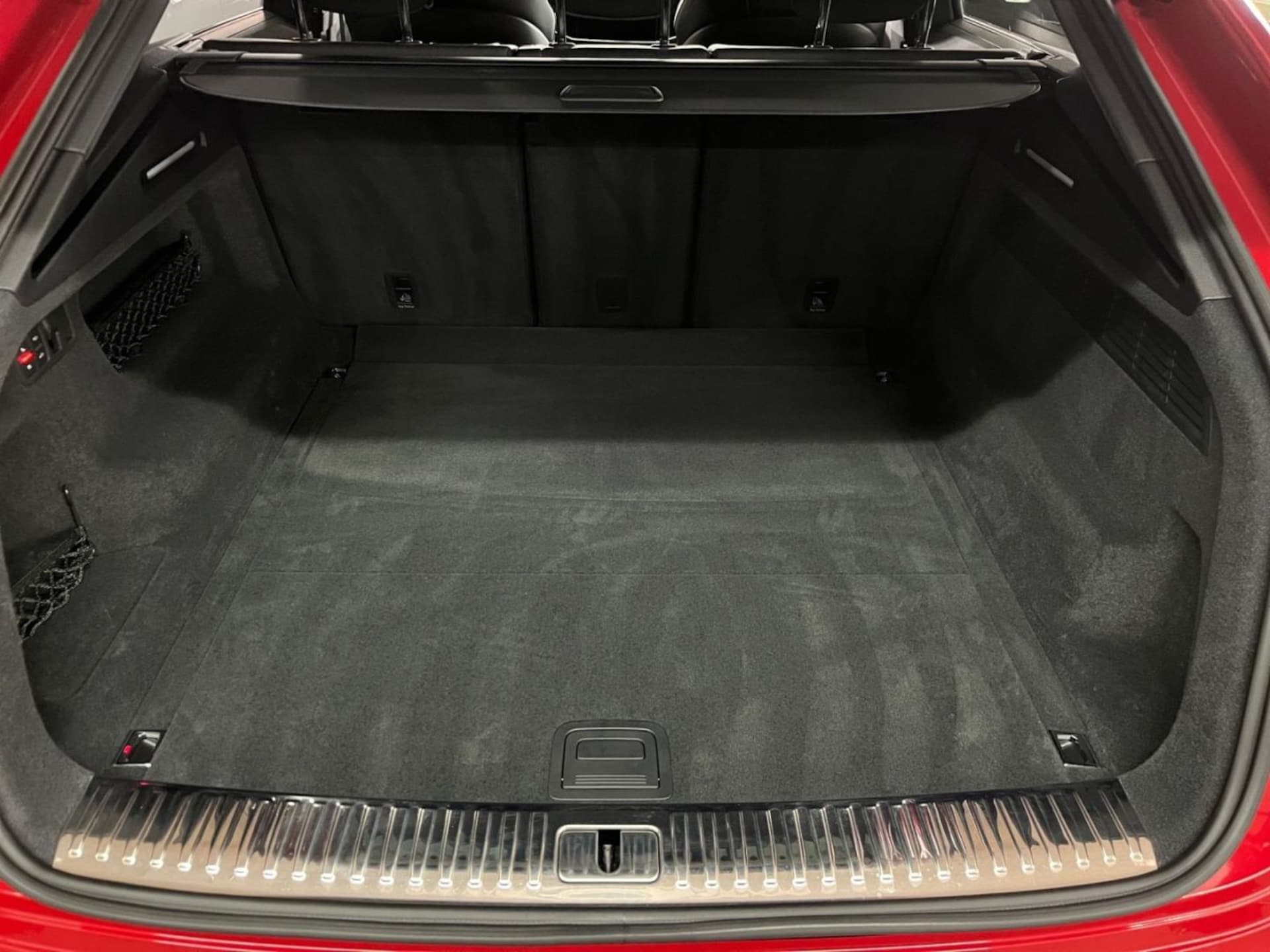 Audi SQ8 SUV