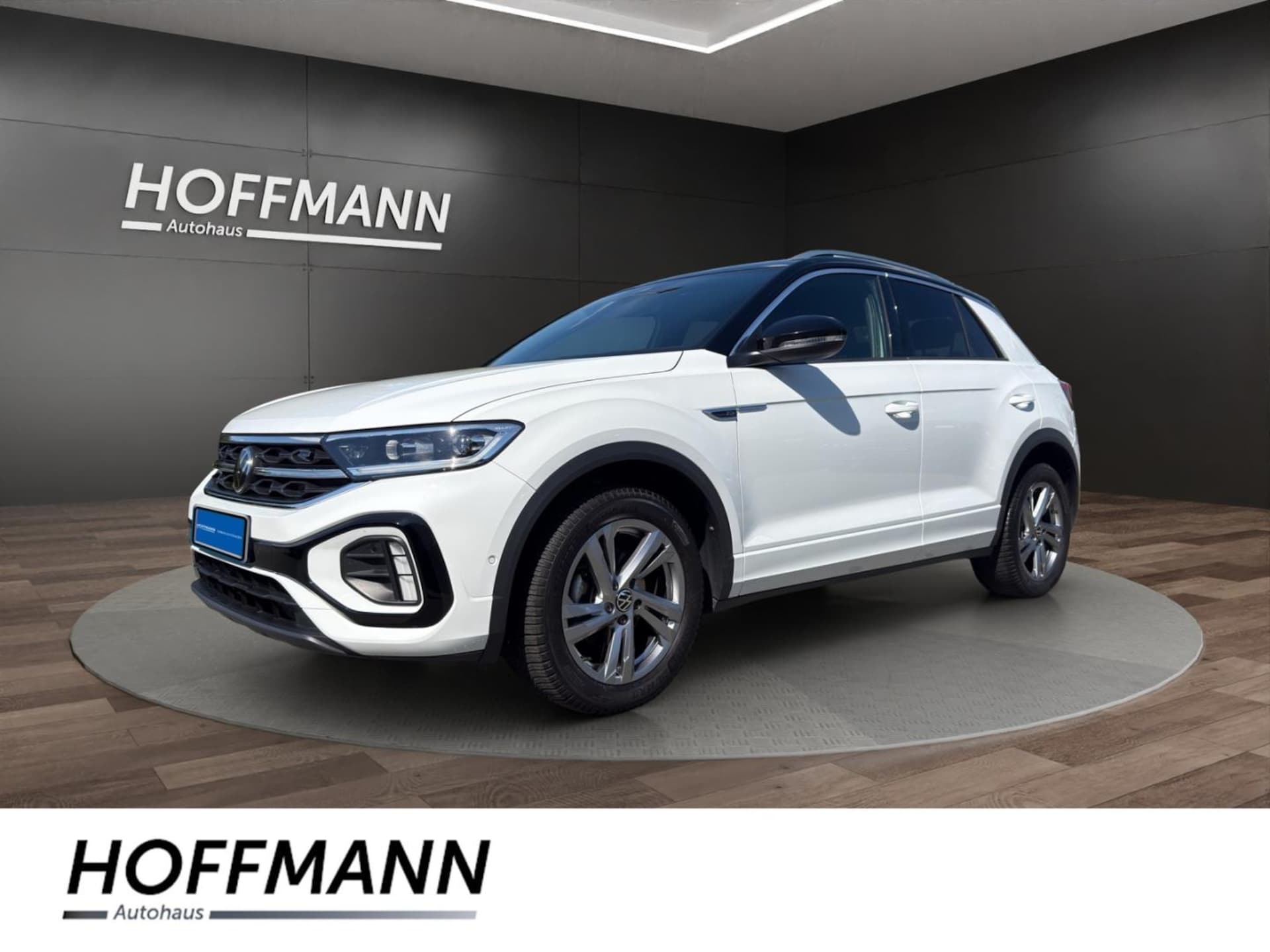 Volkswagen T-Roc — Volkswagen T-Roc T-Roc 1.0 TSI R-Line RFK+NAVI+CARPLAY