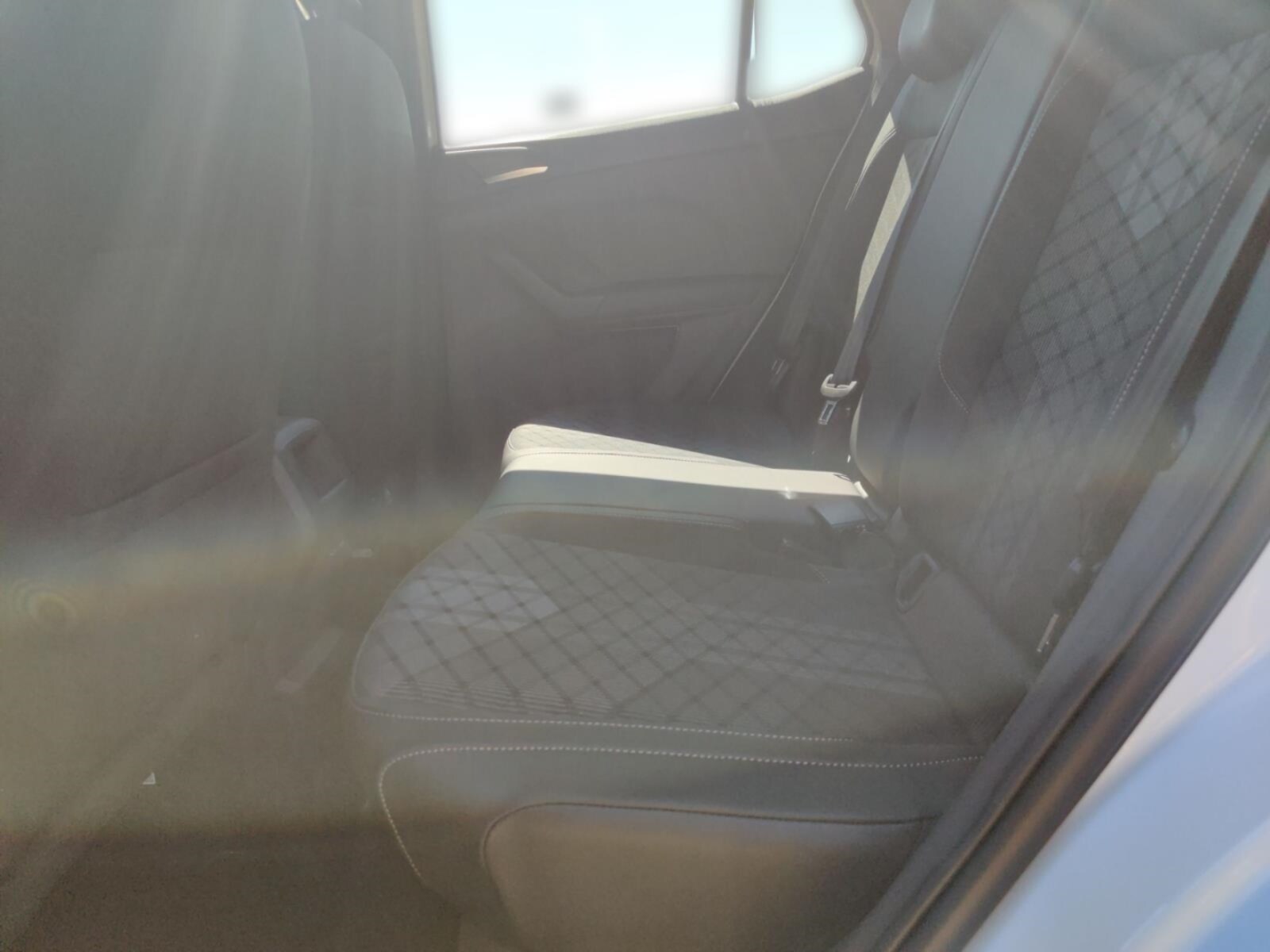 Volkswagen T-Cross – Bild 11