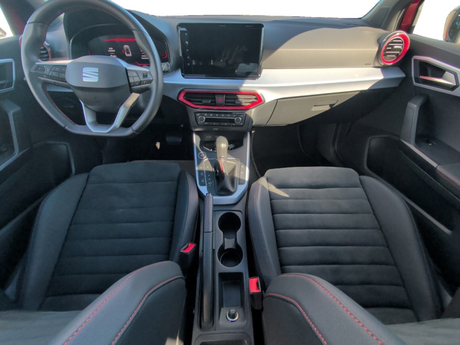 SEAT Arona – Bild 14