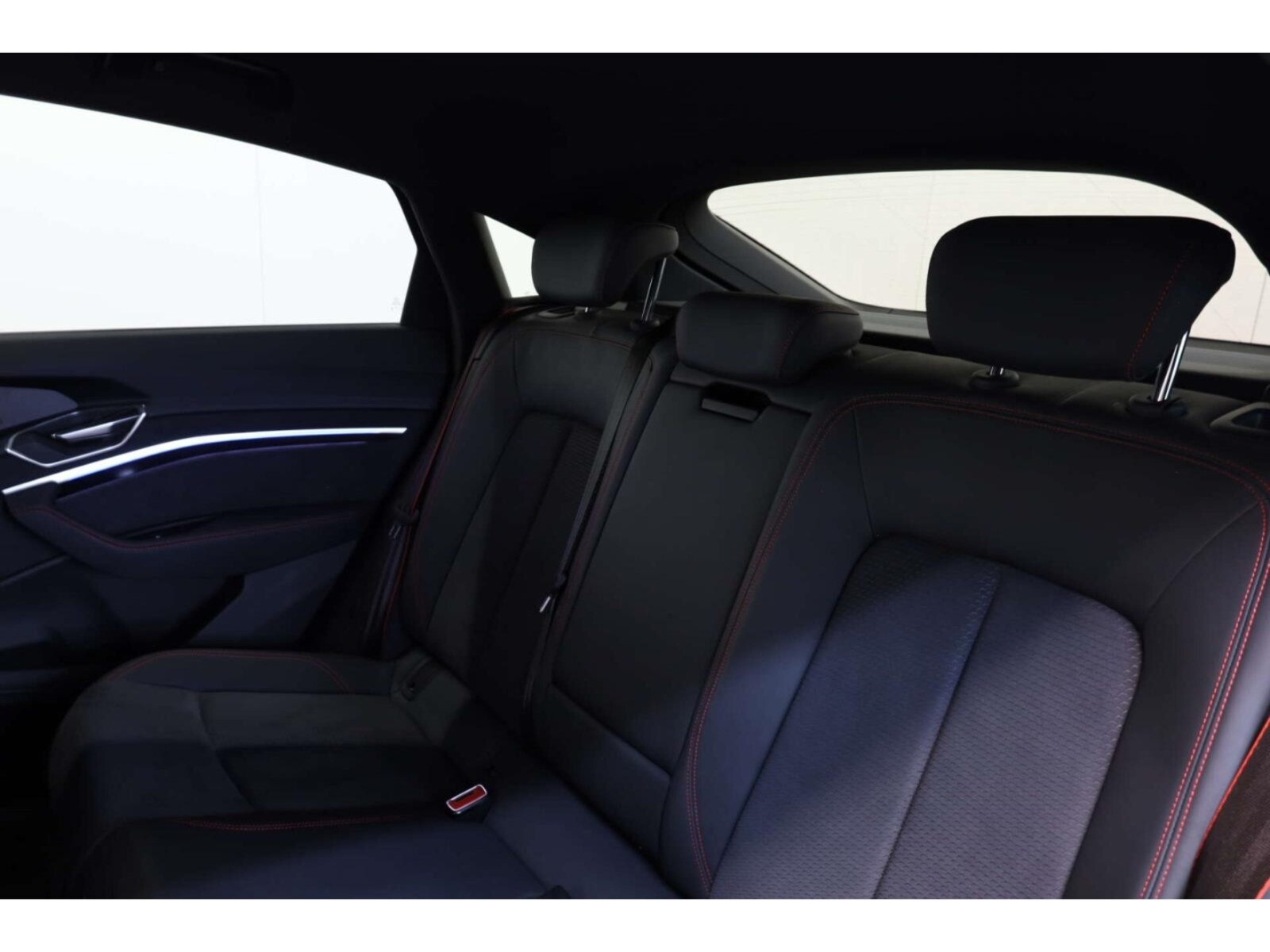 Audi Q8 Sportback e-tron – Bild 11