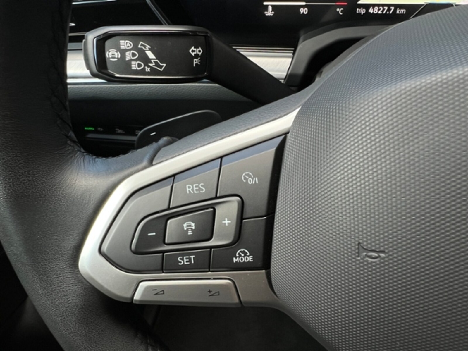 Volkswagen Touareg – Bild 22