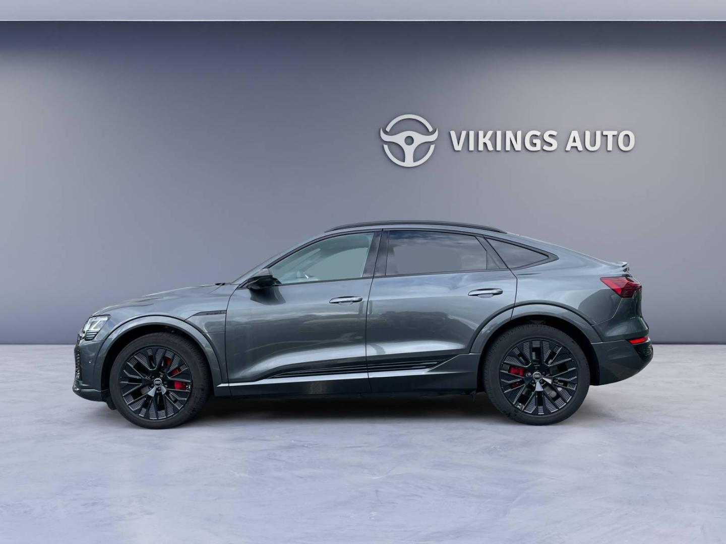 Image about Audi Q8 Sportback e-tron S line 55 e-tron quattro 300,00 kW