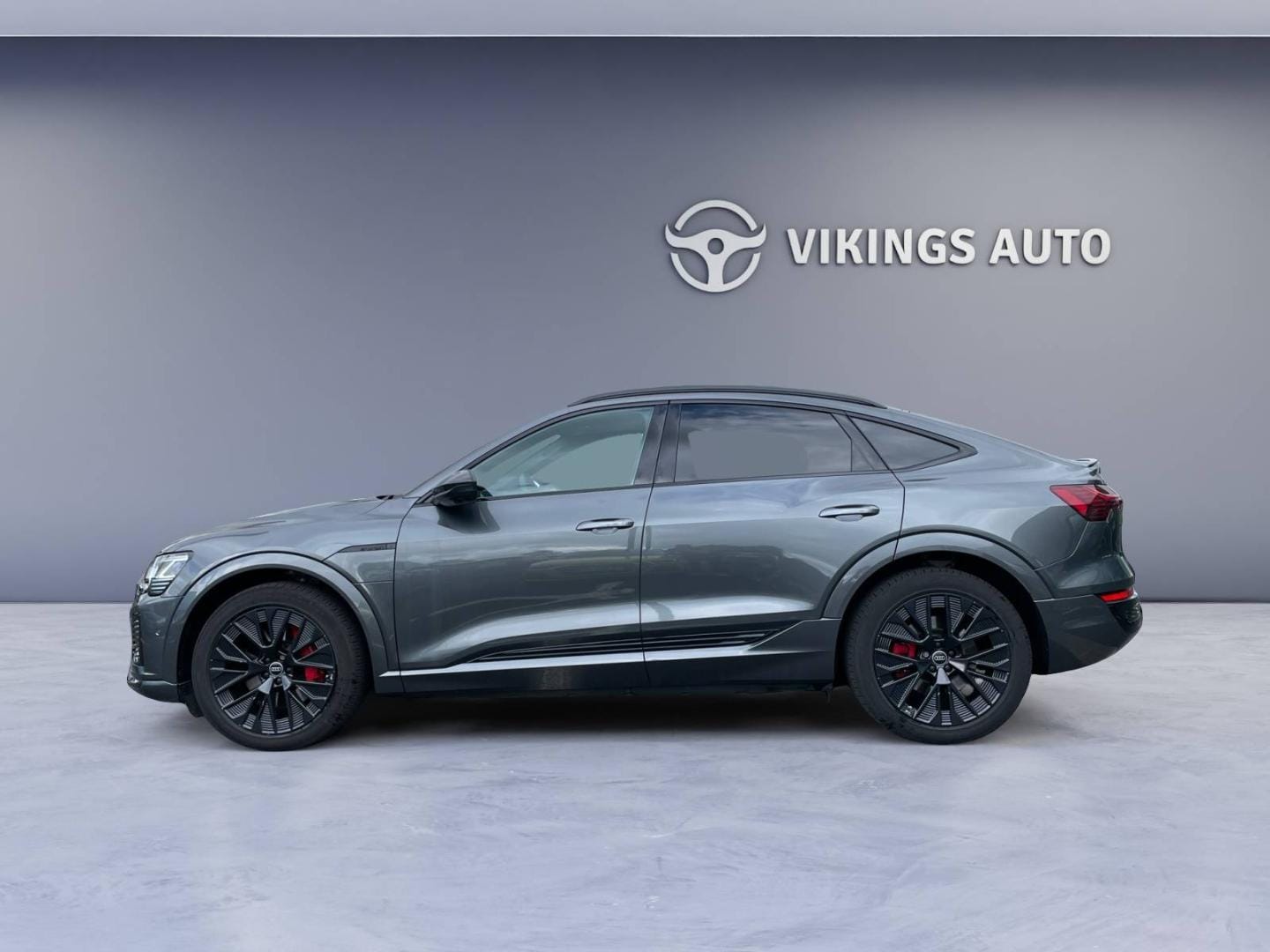 Image about Audi Q8 Sportback e-tron S line 55 e-tron quattro 300,00 kW