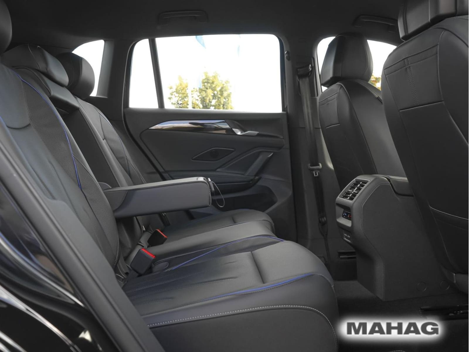Volkswagen Tiguan – Bild 17