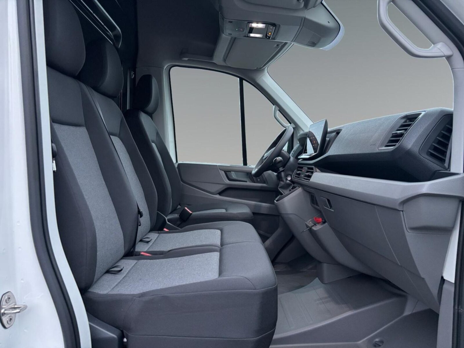 Volkswagen Crafter Kasten mittlerer Radstand – Bild 13