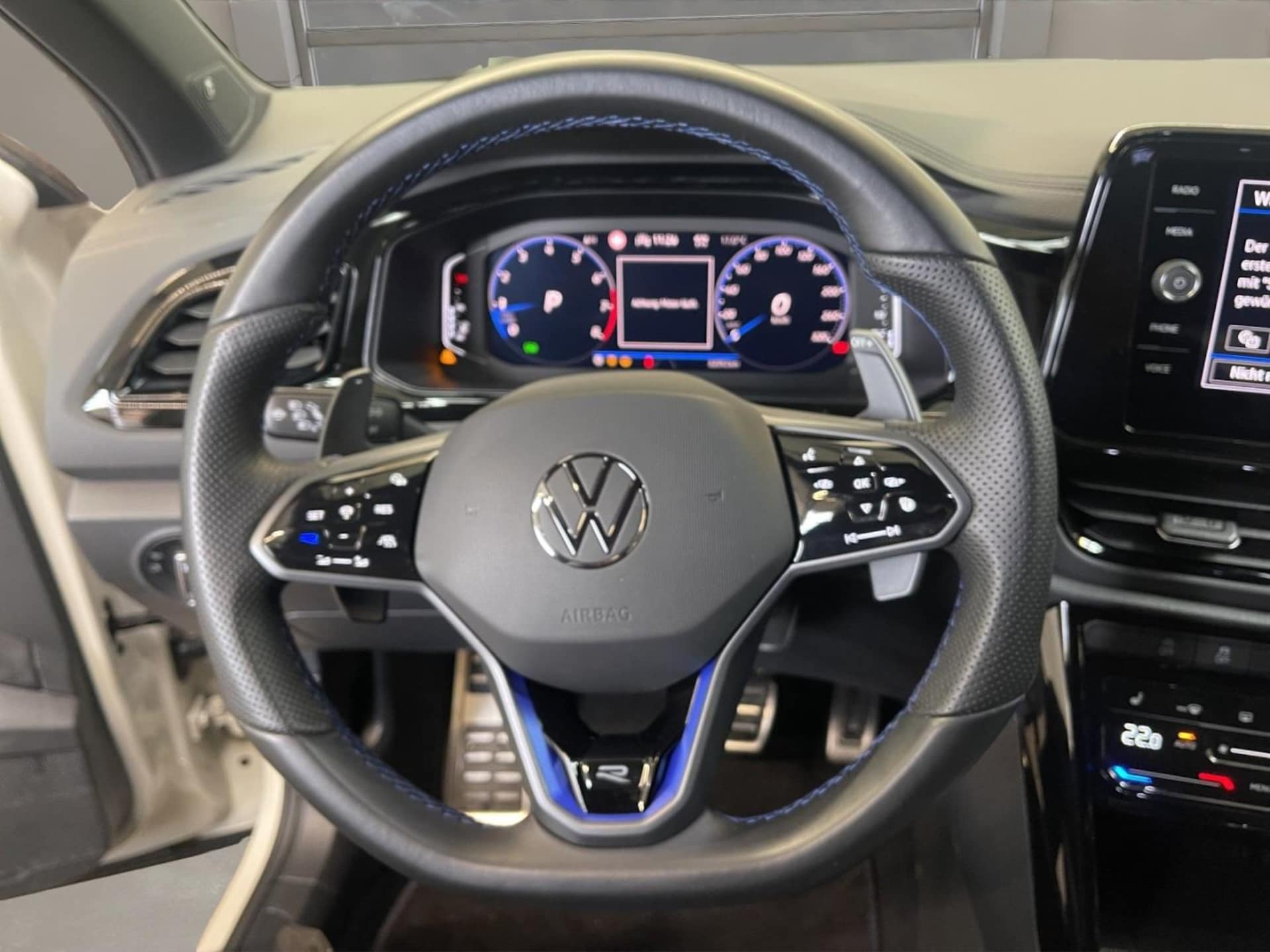 Volkswagen T-Roc R