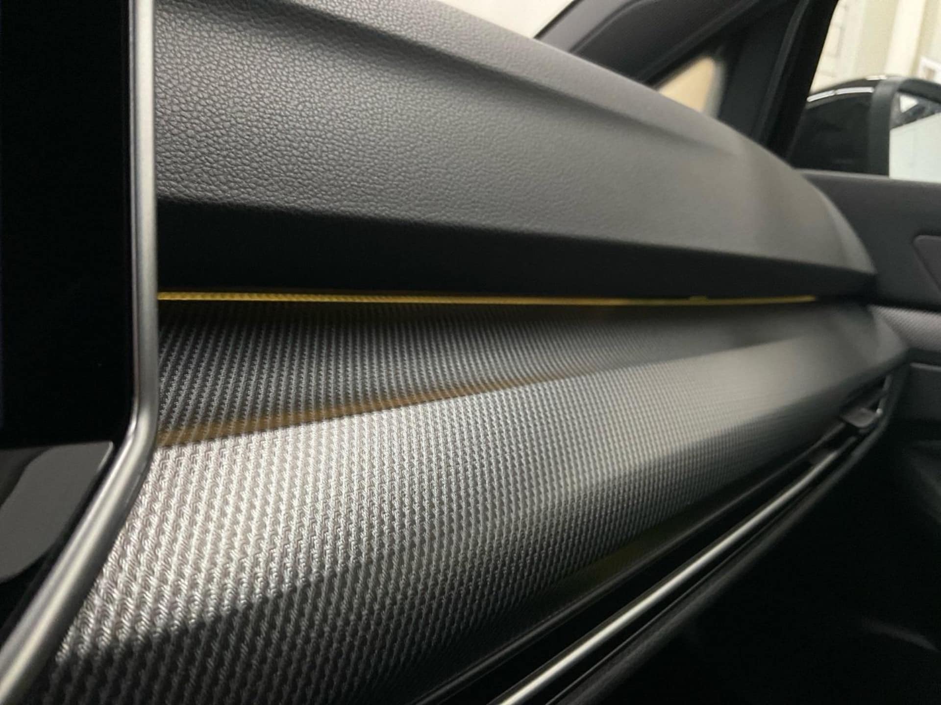 Volkswagen Golf Variant R-Line