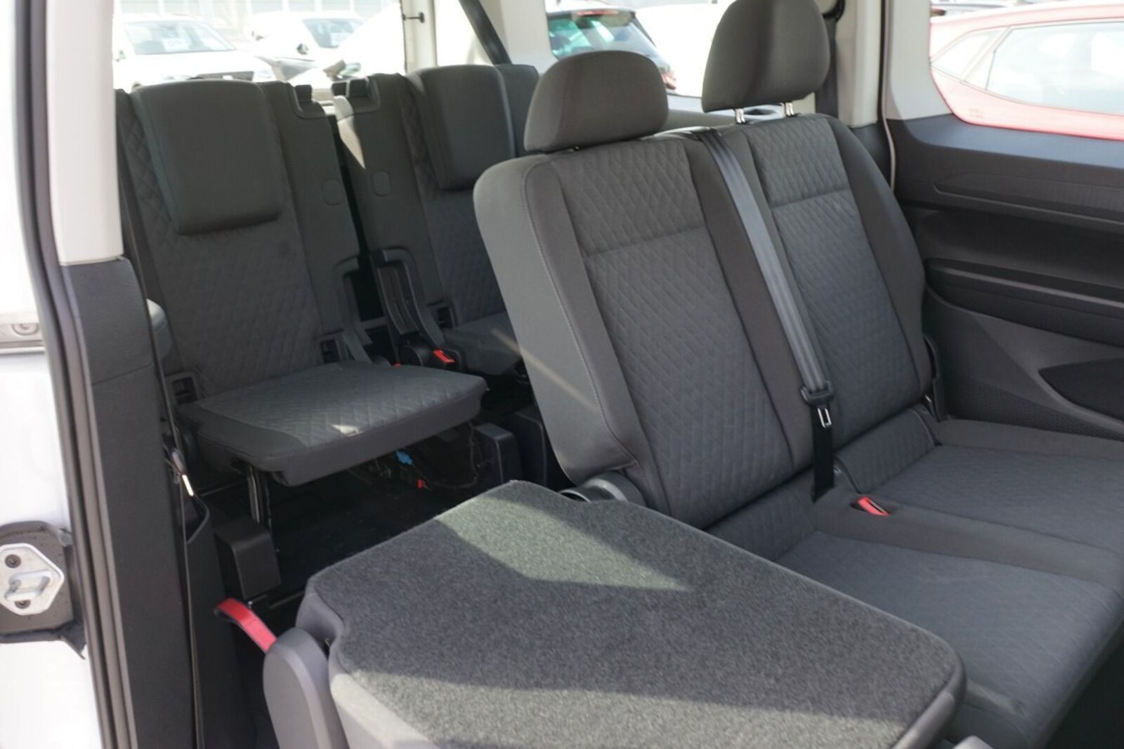 Volkswagen Caddy Maxi – Bild 10