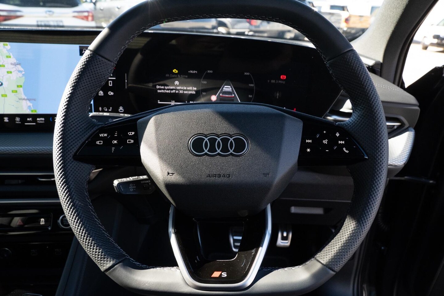 Image about Audi Q5 SUV TDI quattro 150 kW sport