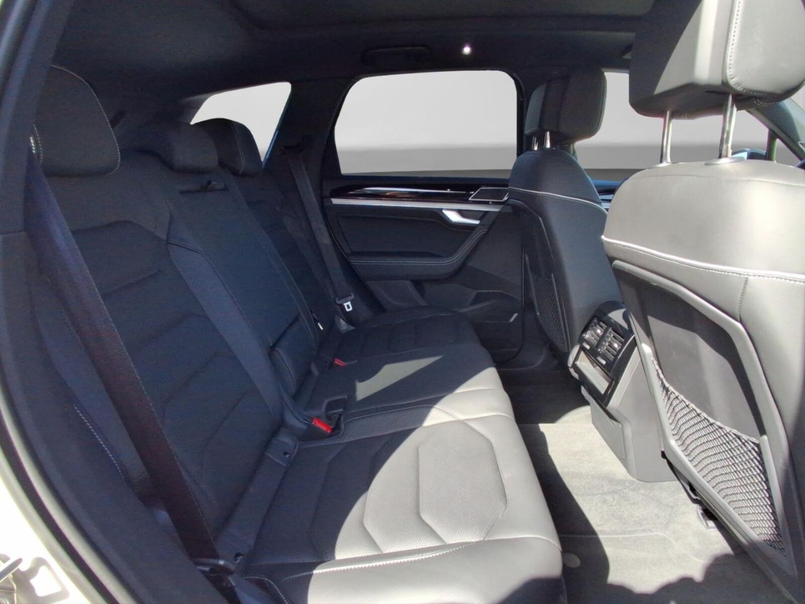 Volkswagen Touareg – Bild 6