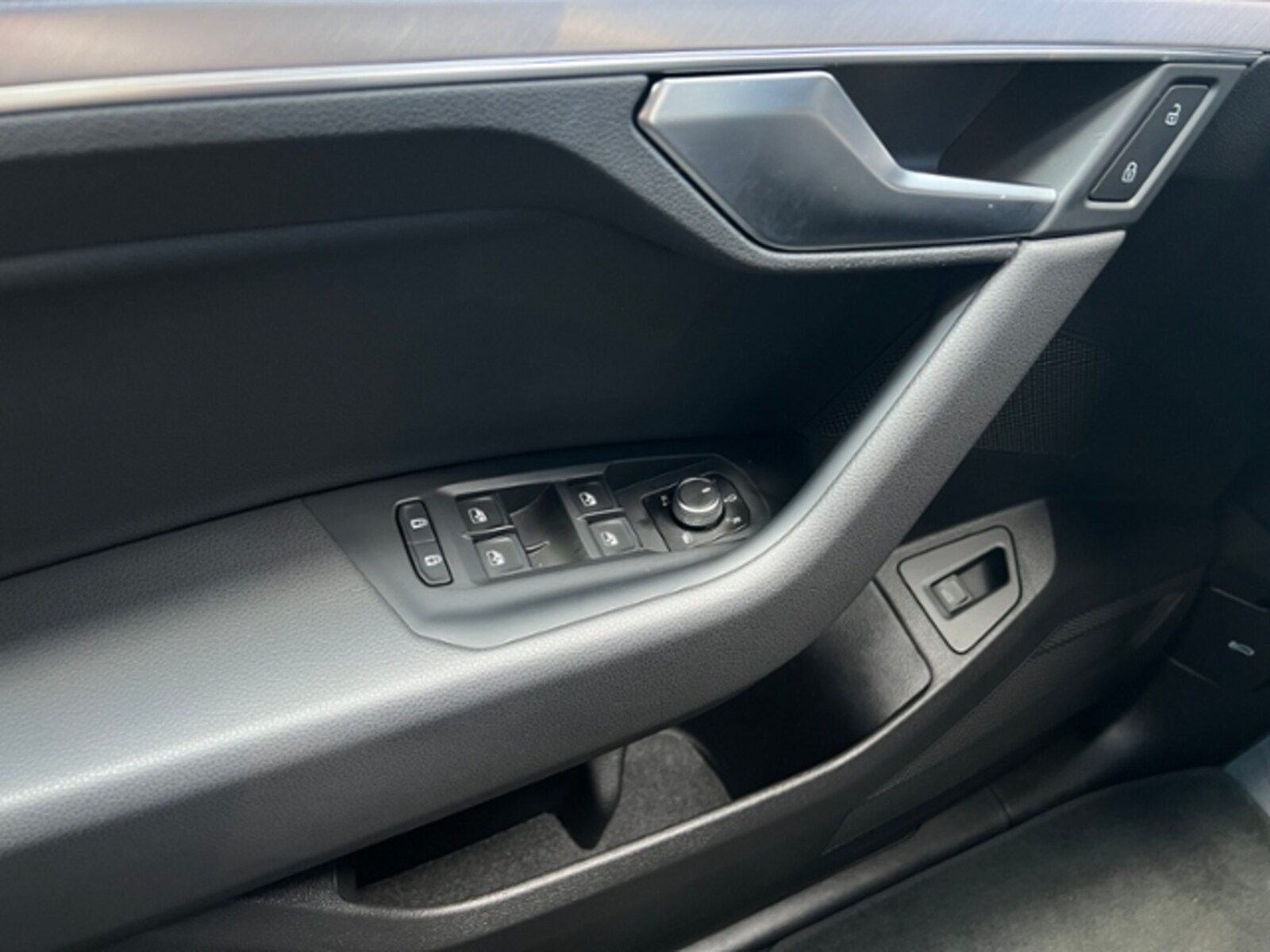 Volkswagen Touareg – Bild 24