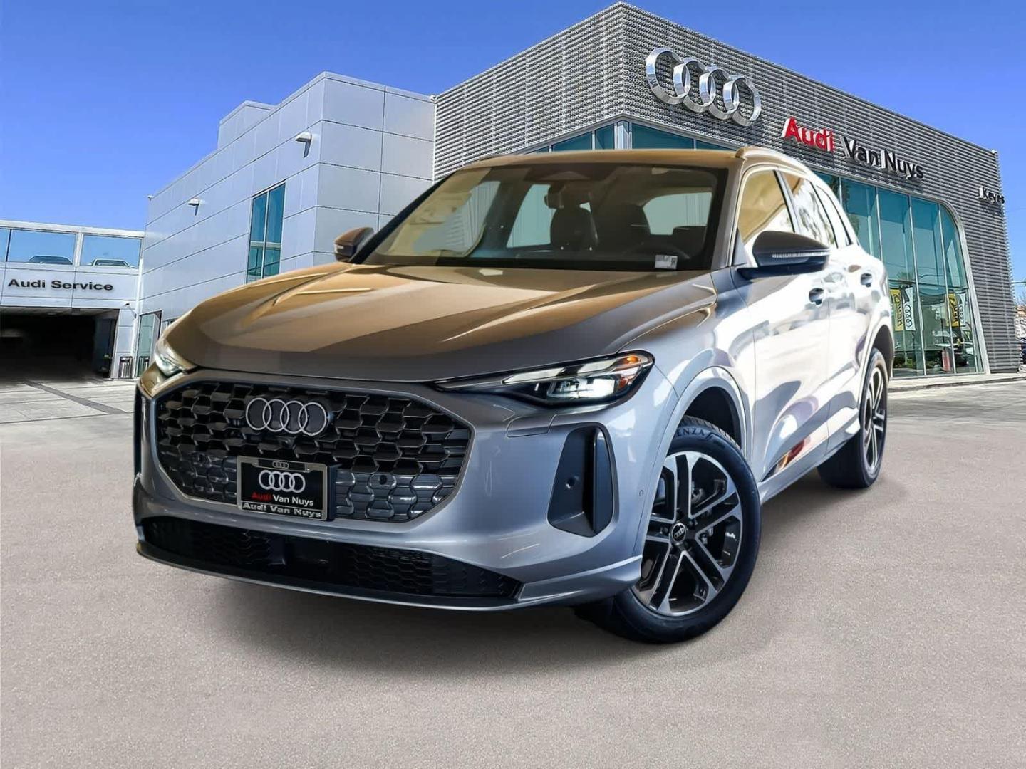 2026 Audi Q5 Premium quattro's photo