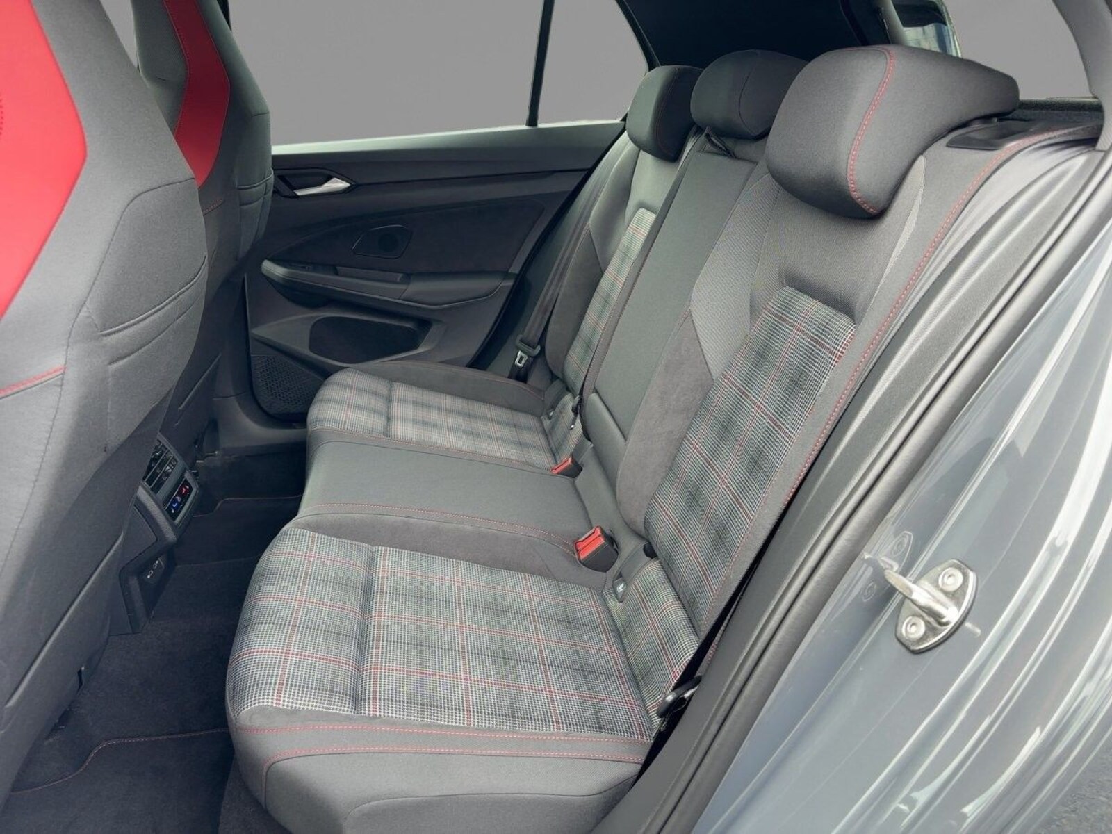 Volkswagen Golf – Bild 8