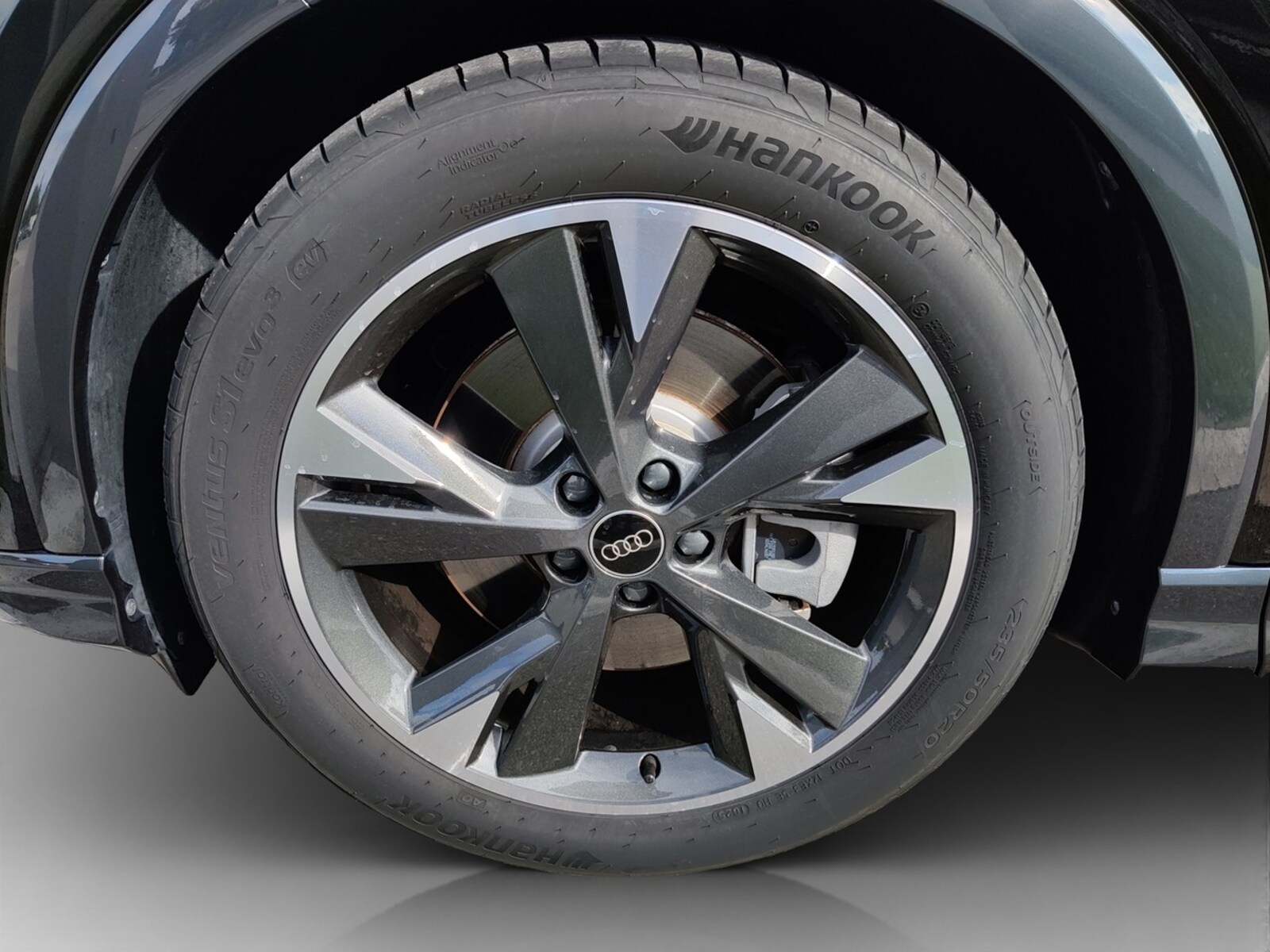 Audi Q4 e-tron – Bild 9