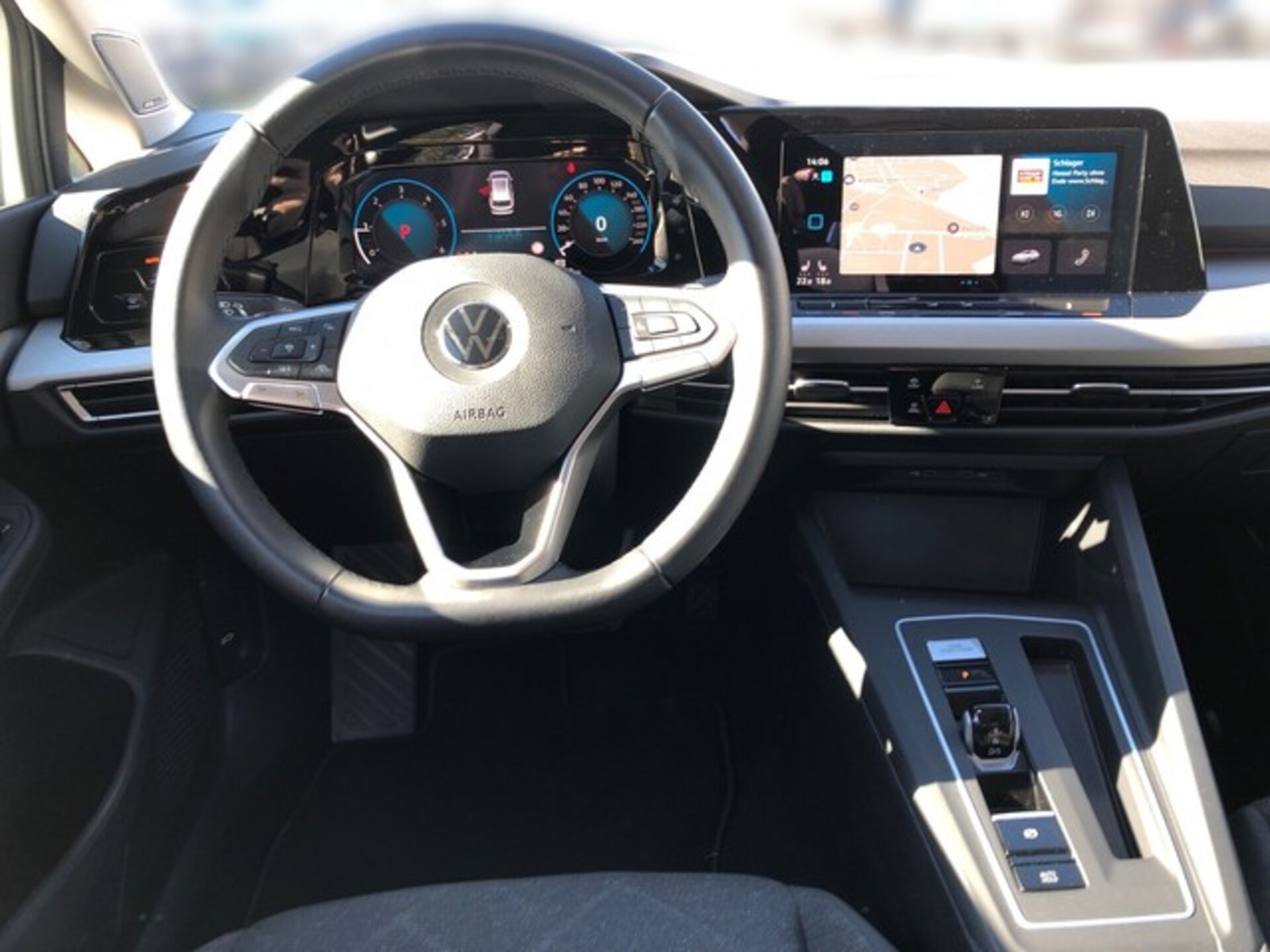 Volkswagen Golf Variant Life