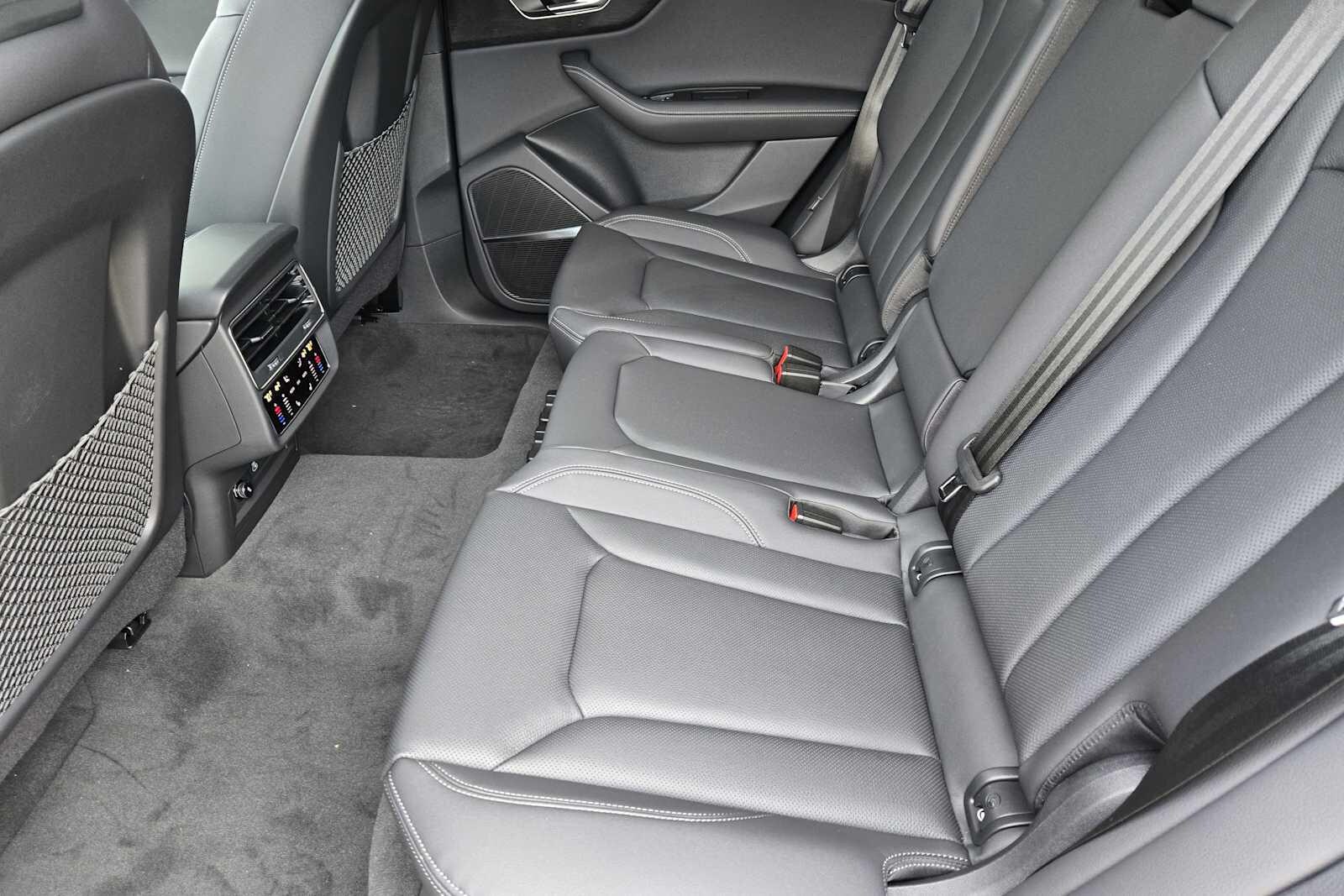 2026 Audi Q8 Premium Plus - Photo 19