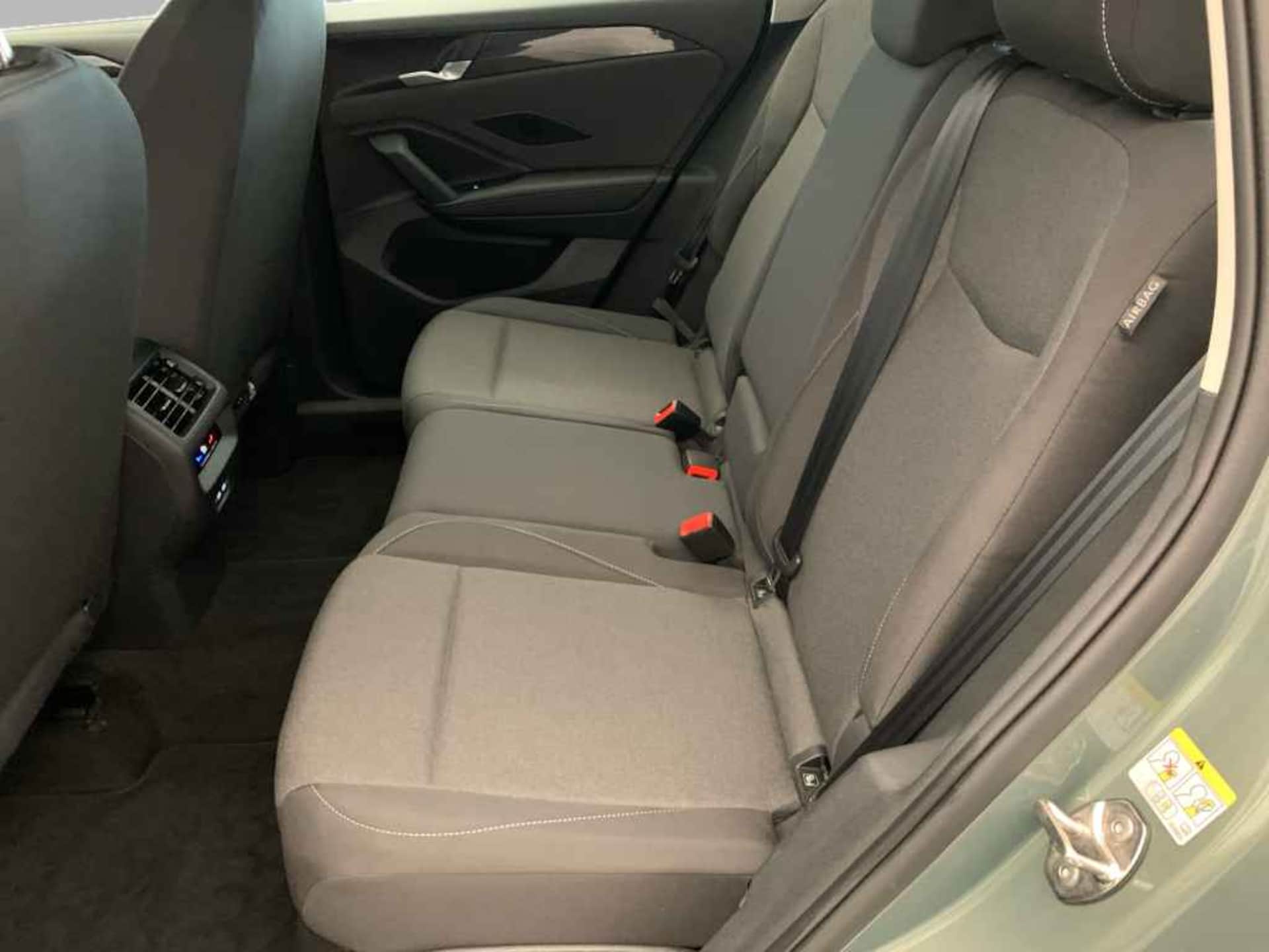 Volkswagen Tiguan Basis-Modell