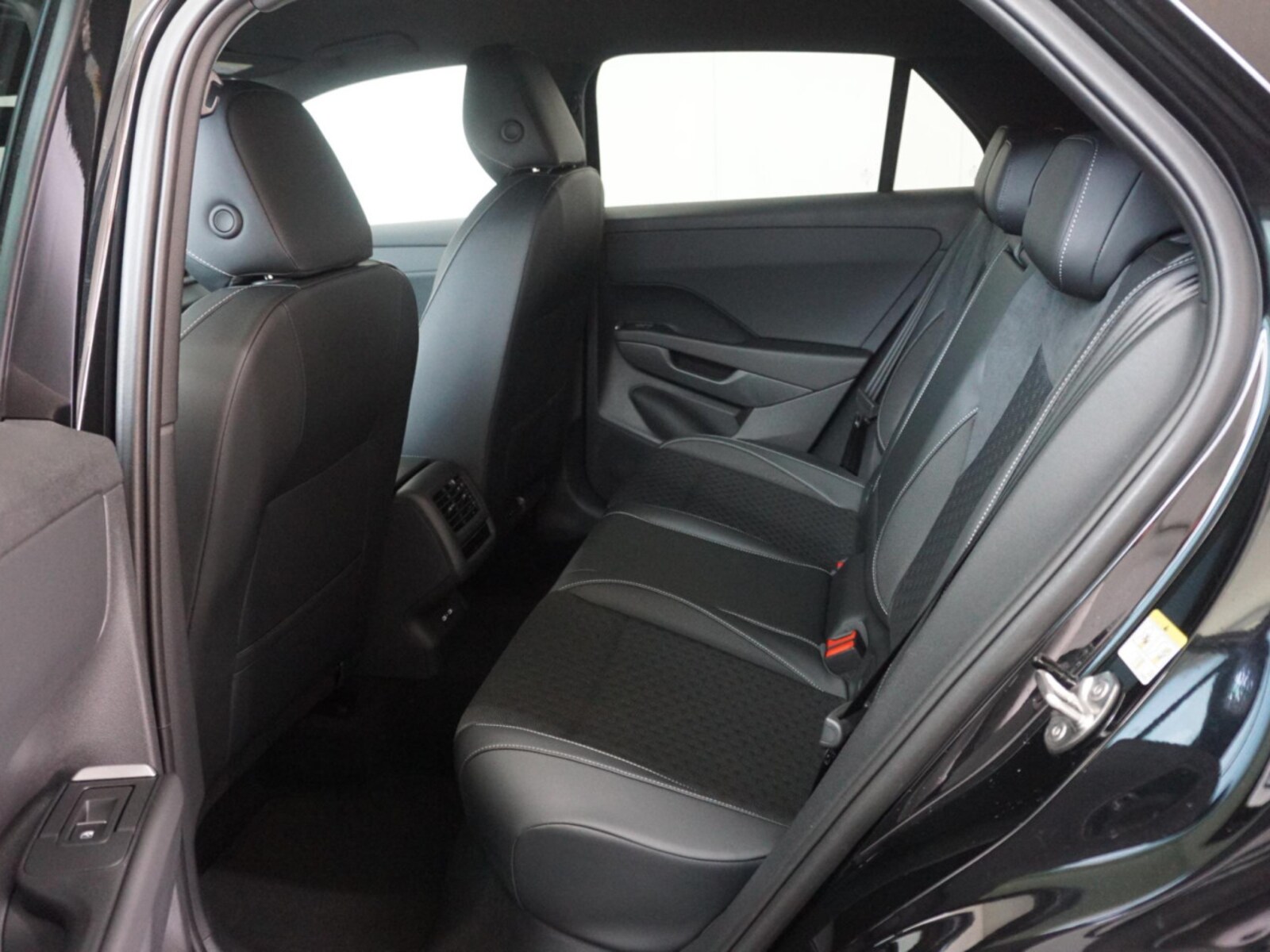 Volkswagen T-Roc – Bild 9