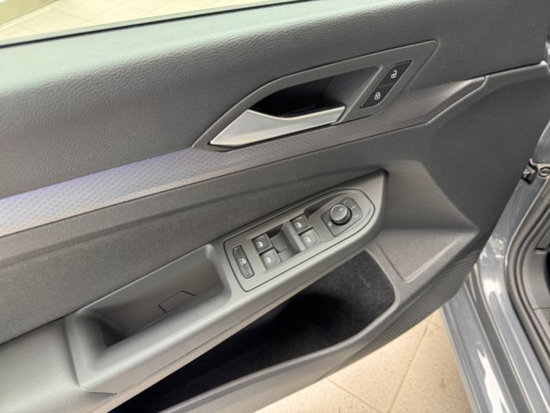 Volkswagen Golf Active
