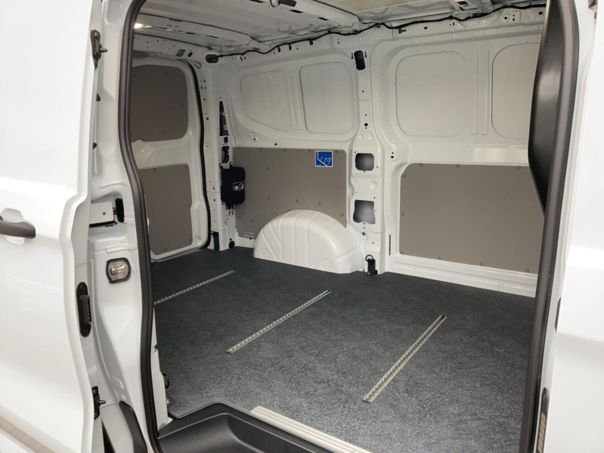 Volkswagen Transporter Kasten kurzer Radstand