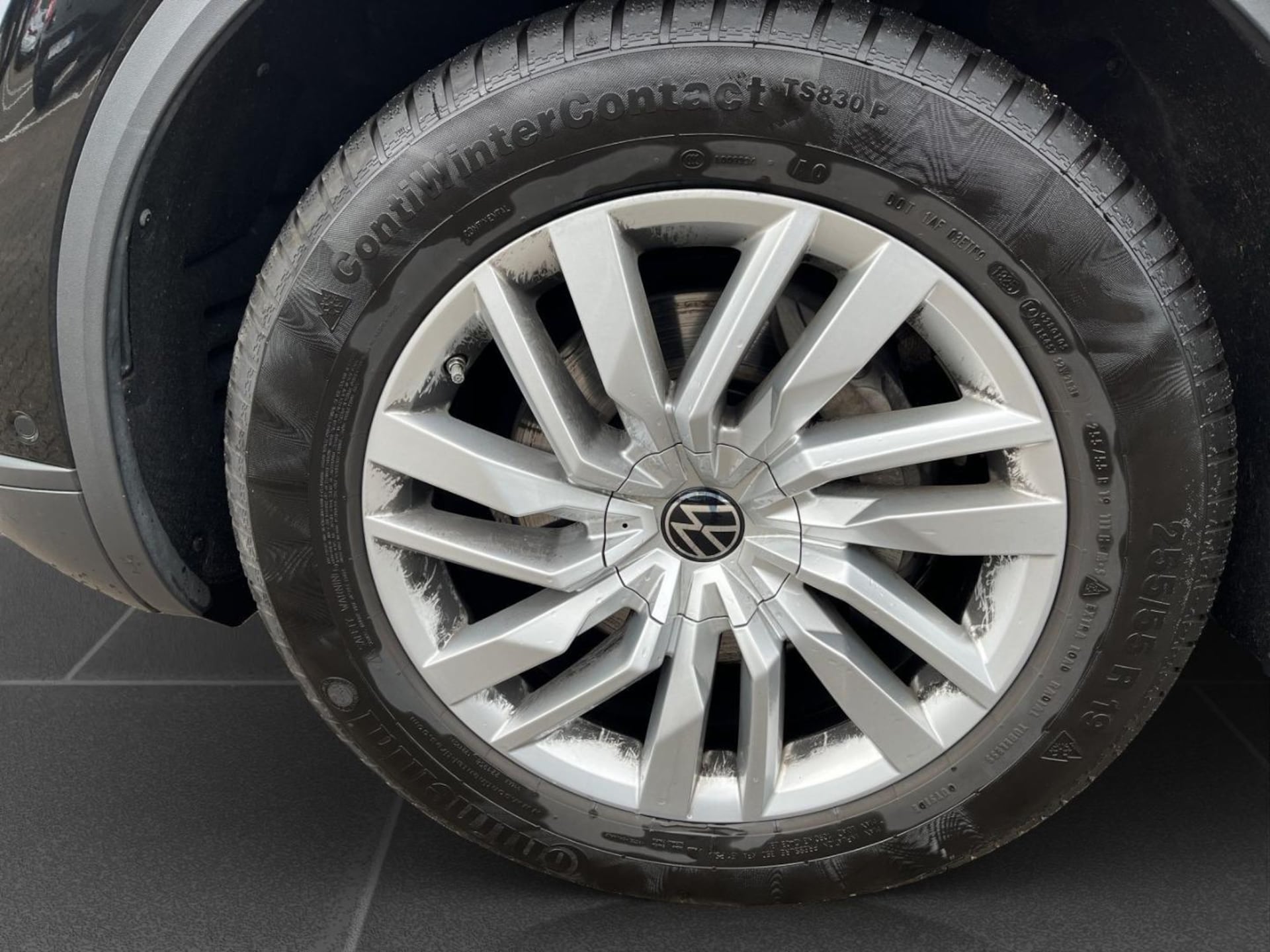 Volkswagen Touareg Basis-Modell