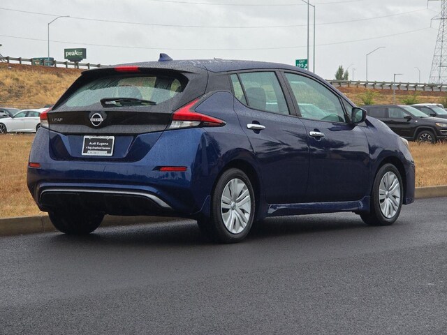 2025 Nissan LEAF