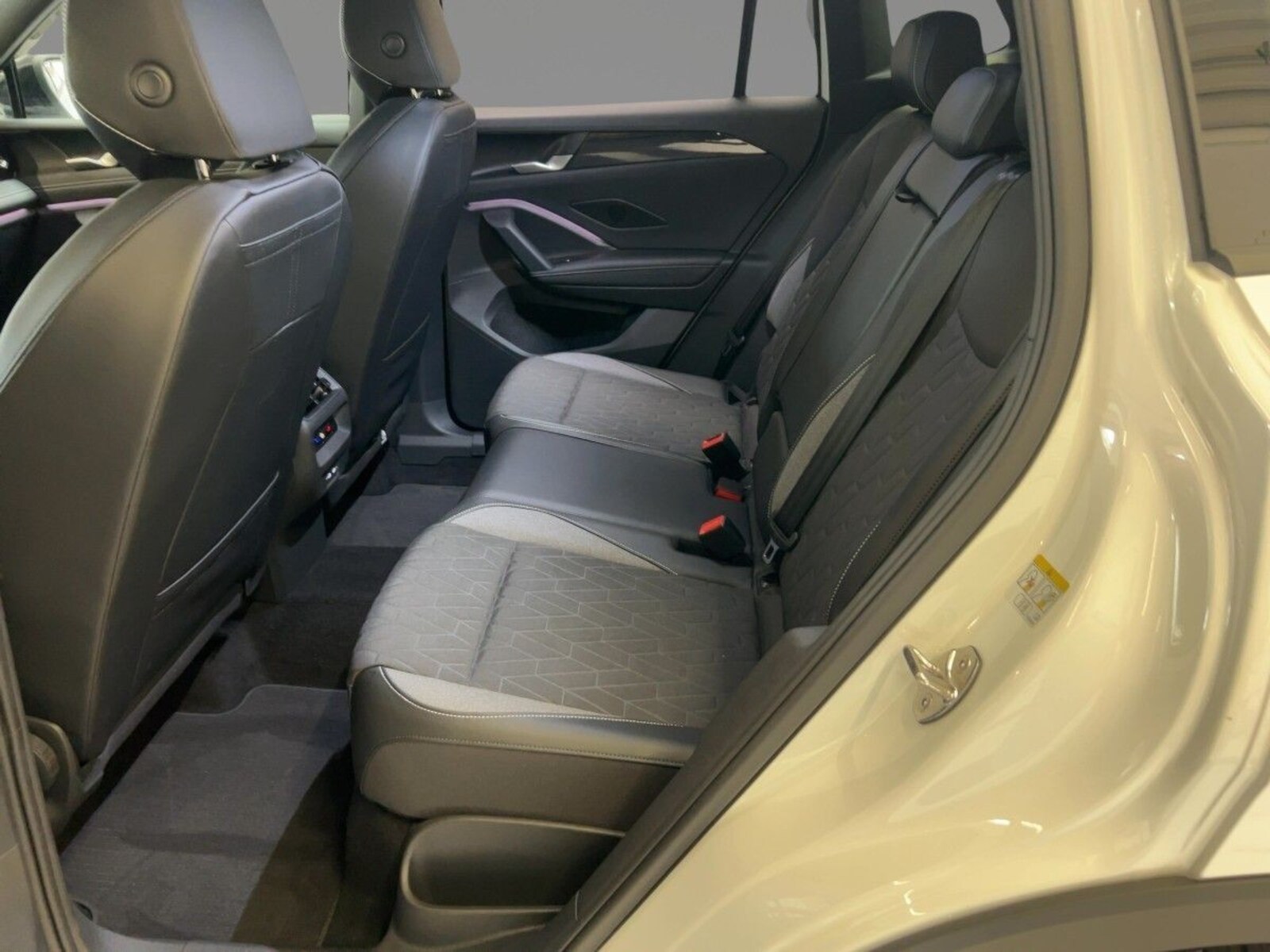 Volkswagen Tiguan – Bild 9